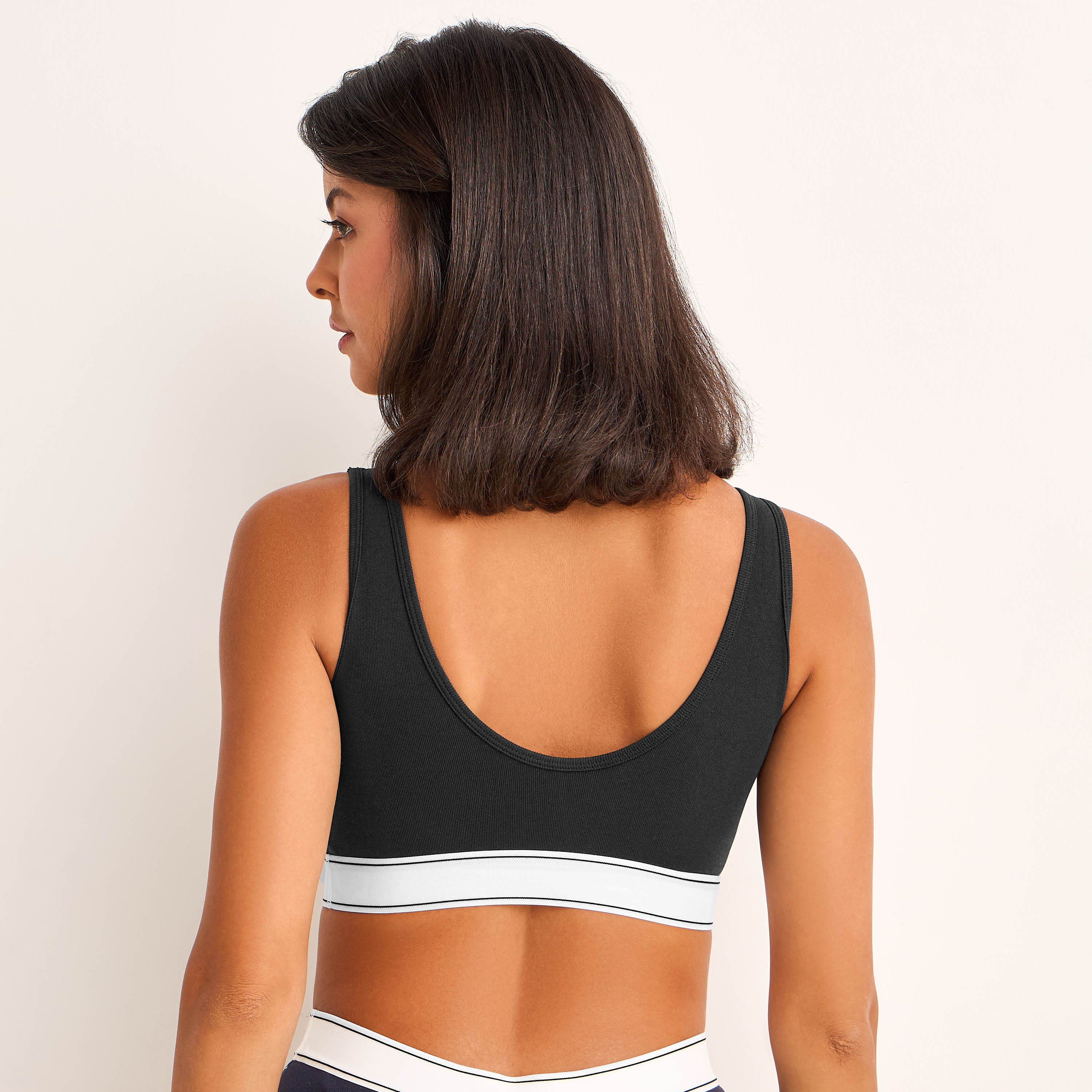 صدرية بدون خياطة بحافة مطاطية عريضة من سبلاش إنتيمتس-women-clothing-lingerie-bras-image-10