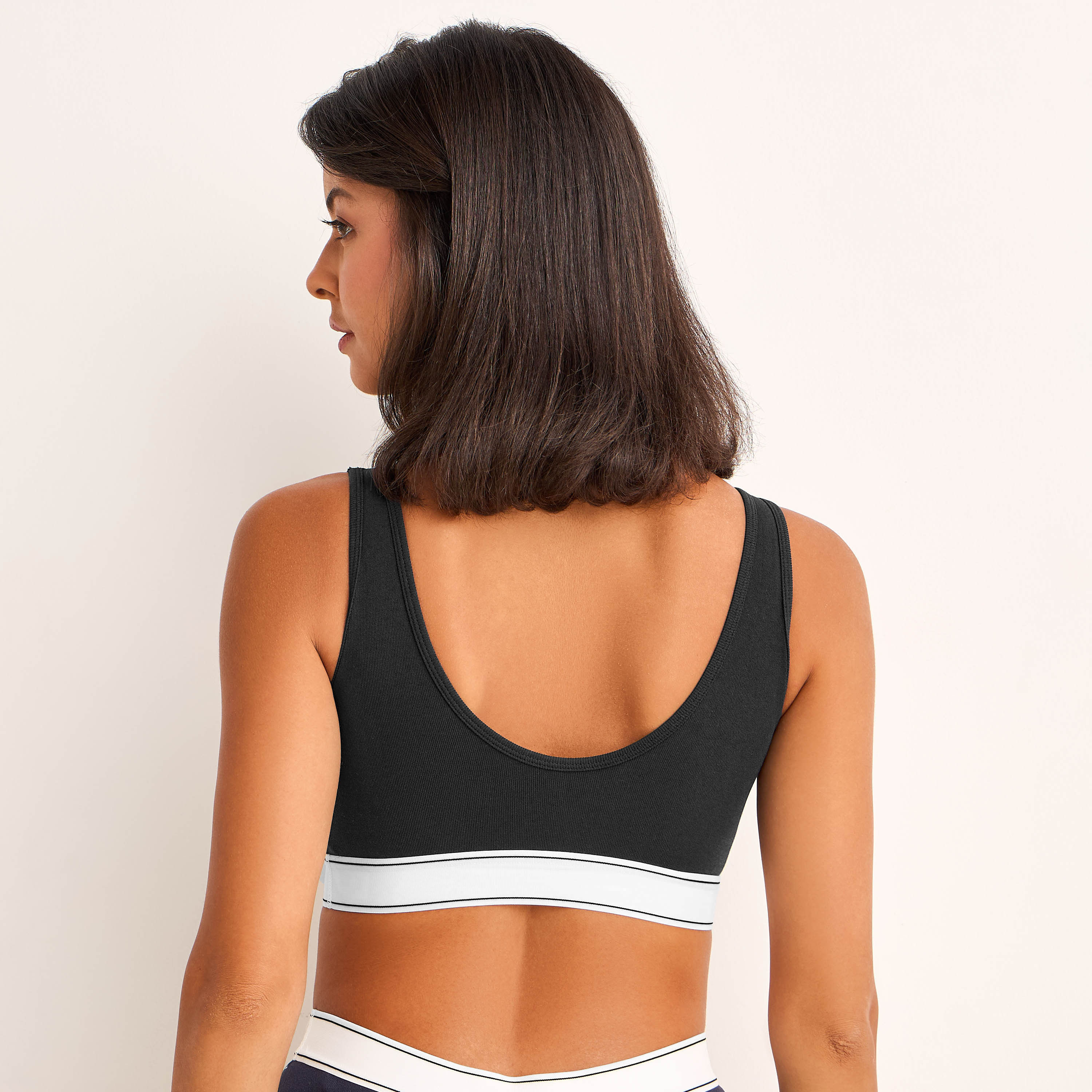 صدرية بدون خياطة بحافة مطاطية عريضة من سبلاش إنتيمتس-women-clothing-lingerie-bras-image-11