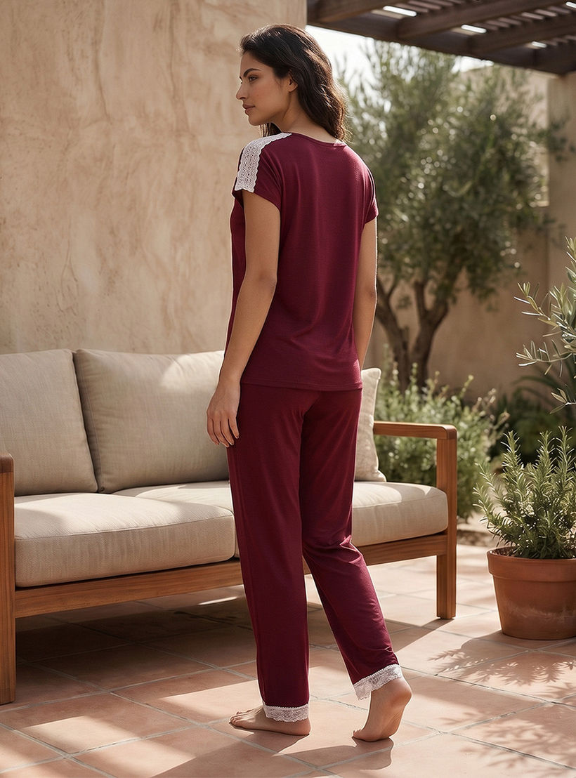 طقم بلوزة وبنطلون بيجاما من سبلاش إنتيميتس-women-clothing-nightwear-pyjamas-longsets-image-4