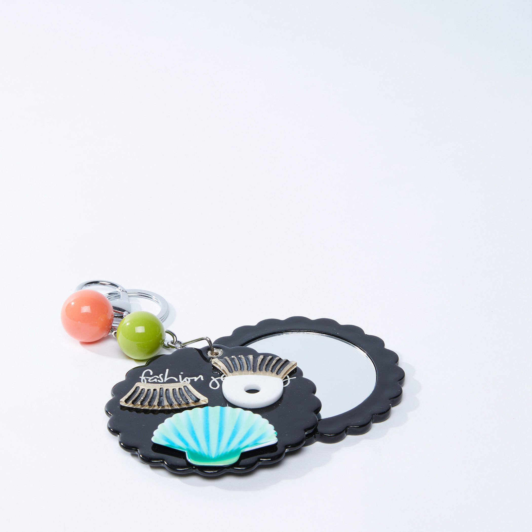 سلسة مفاتيح مزيّنة بشارة-women-clothingaccessories-novelties-image-2