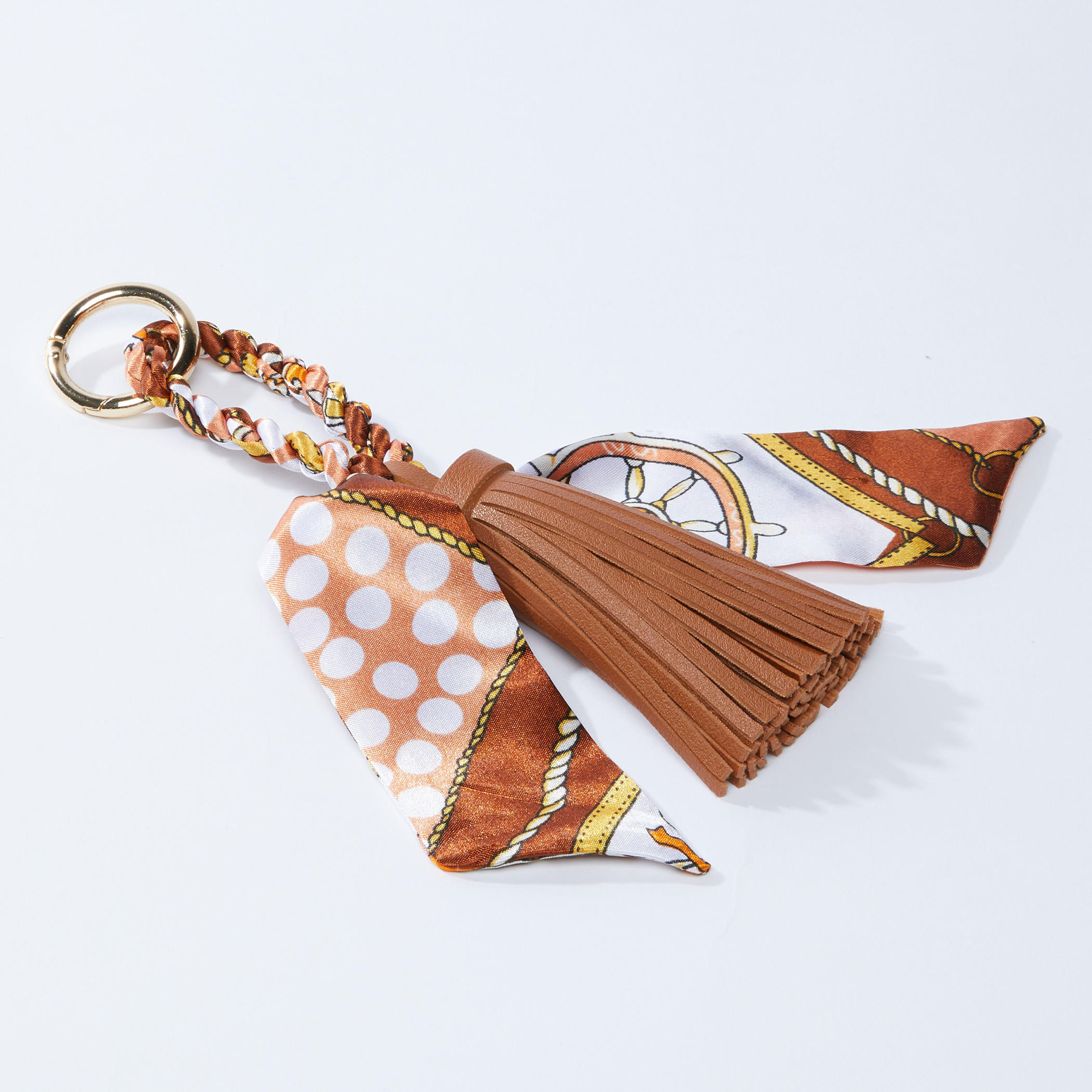 سلسة مفاتيح بتصميم على شكل وشاح بشرّابات مع طبعات-women-clothingaccessories-novelties-image-2