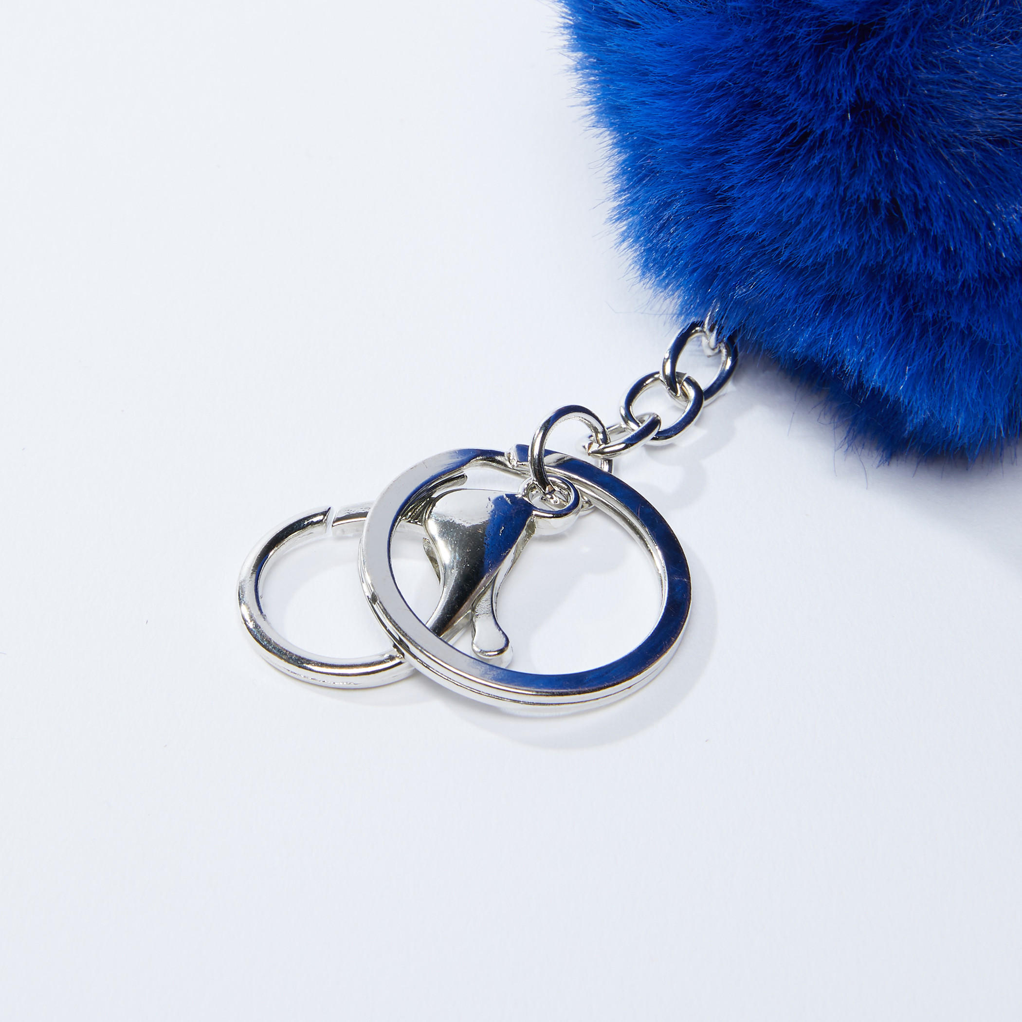 سلسلة مفاتيح مزينة بكرات بوم بوم-women-clothingaccessories-novelties-image-2