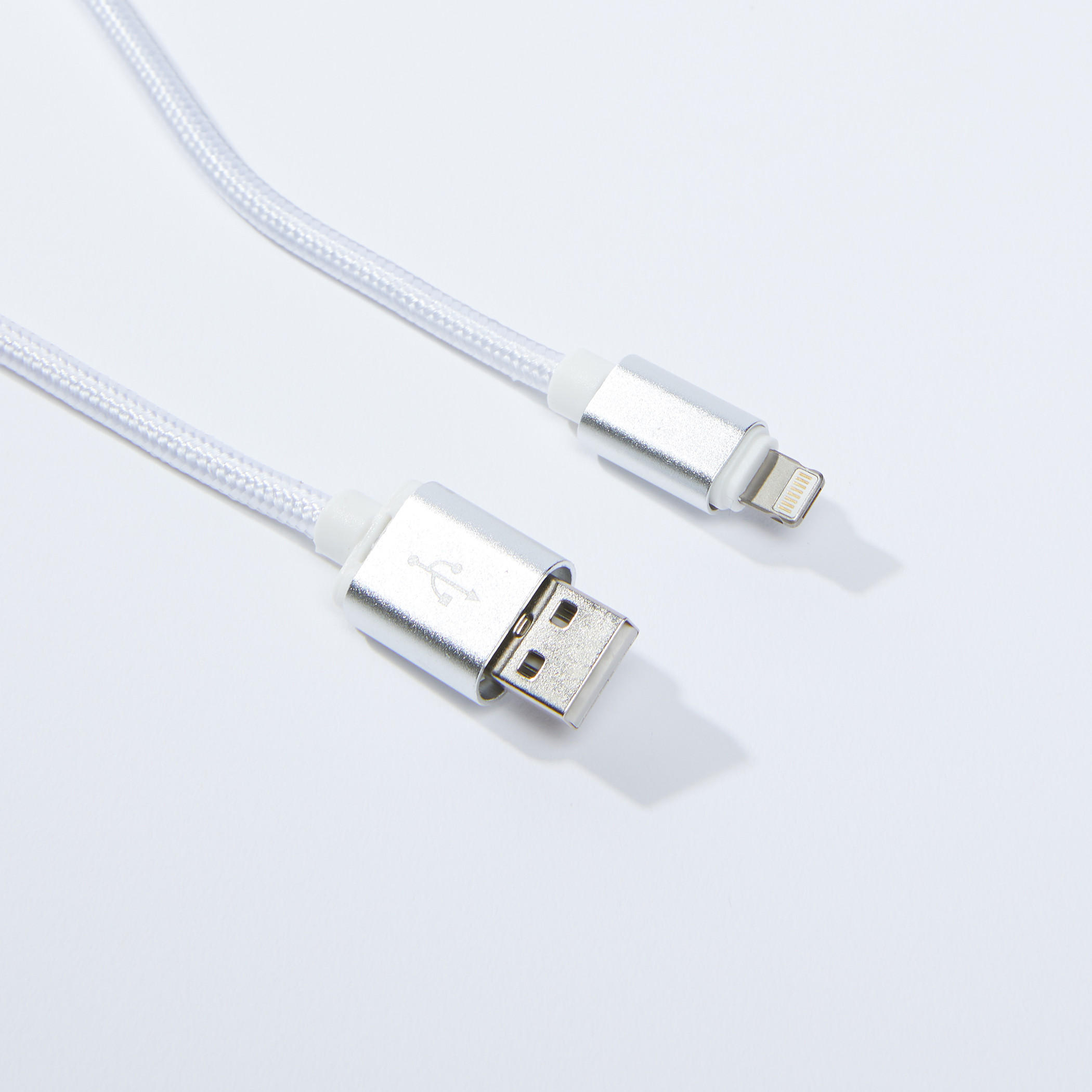 كابل بيانات وشاحن يو إس بي ماجيك-electronics-accessories-image-1