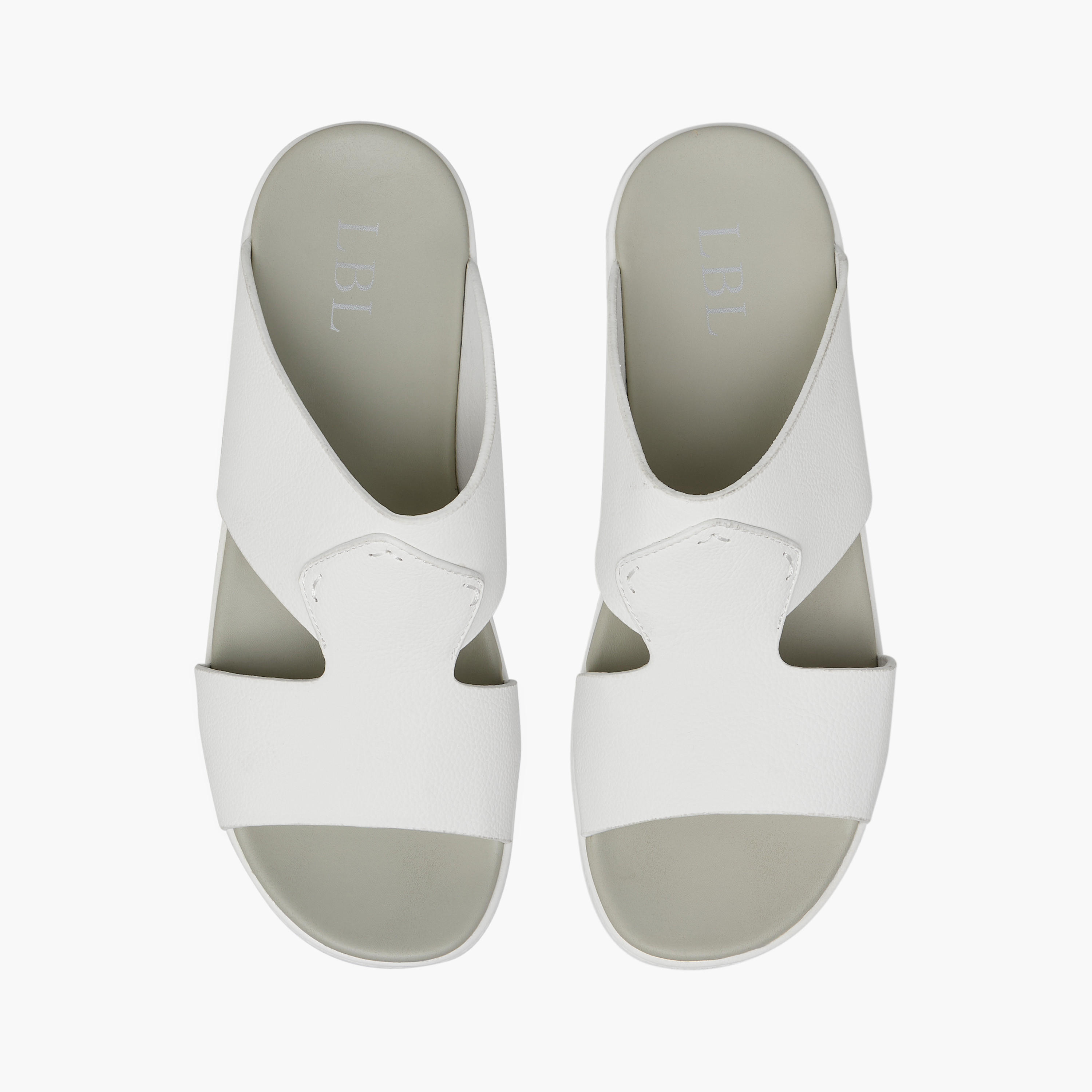 صندل سهل الارتداء بفرغ من أل بي أل من شو إكسبريس-men-shoes-sandals-image-1