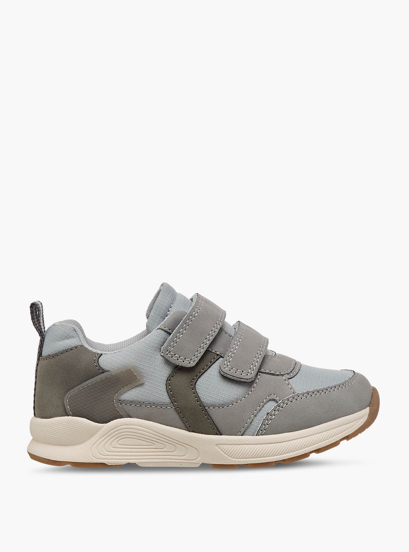 Juniors Kids Panelled Sneakers with Hook and Loop Closure-boys-shoes-sneakers-image-3