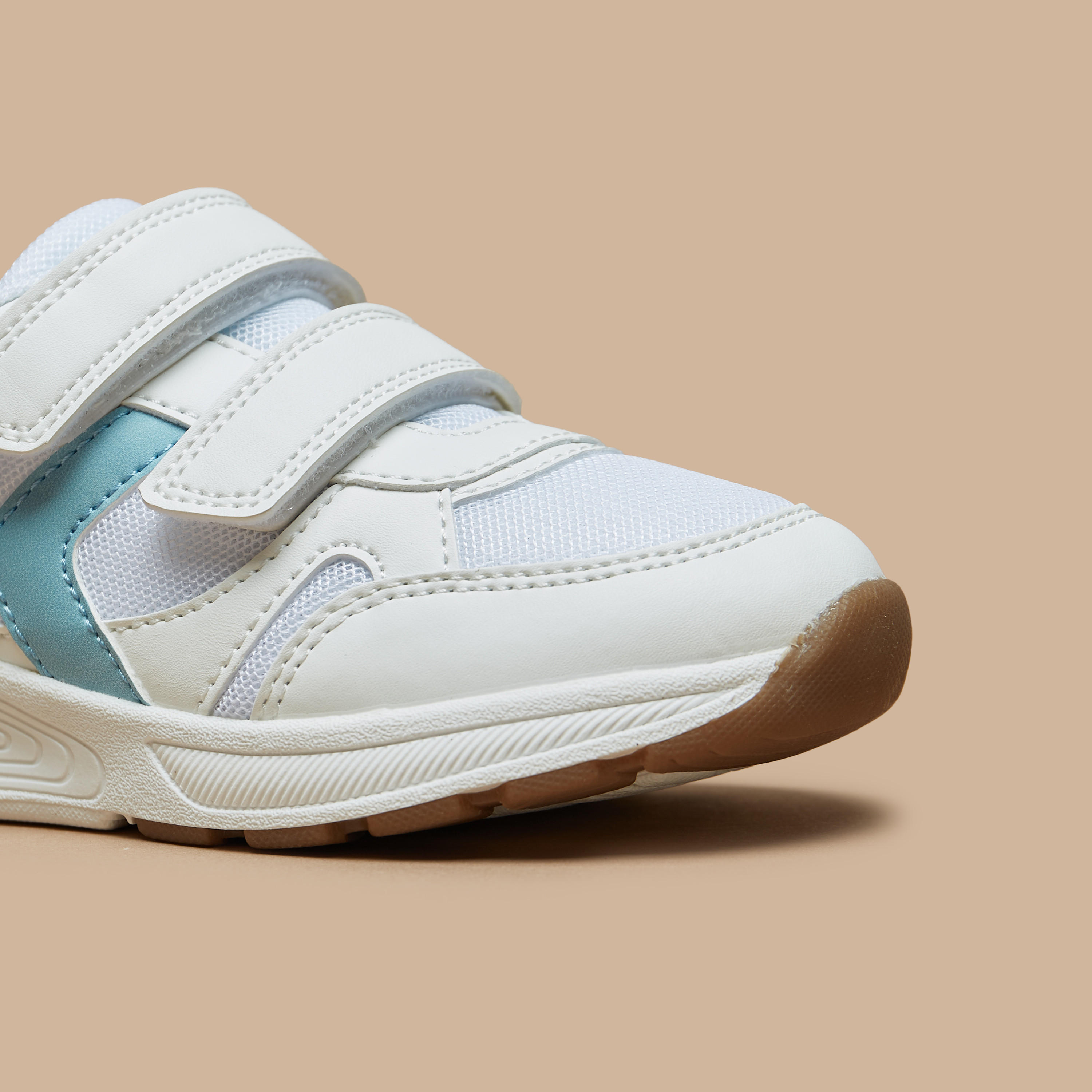 Juniors Kids Panelled Sneakers with Hook and Loop Closure-boys-shoes-sneakers-image-5