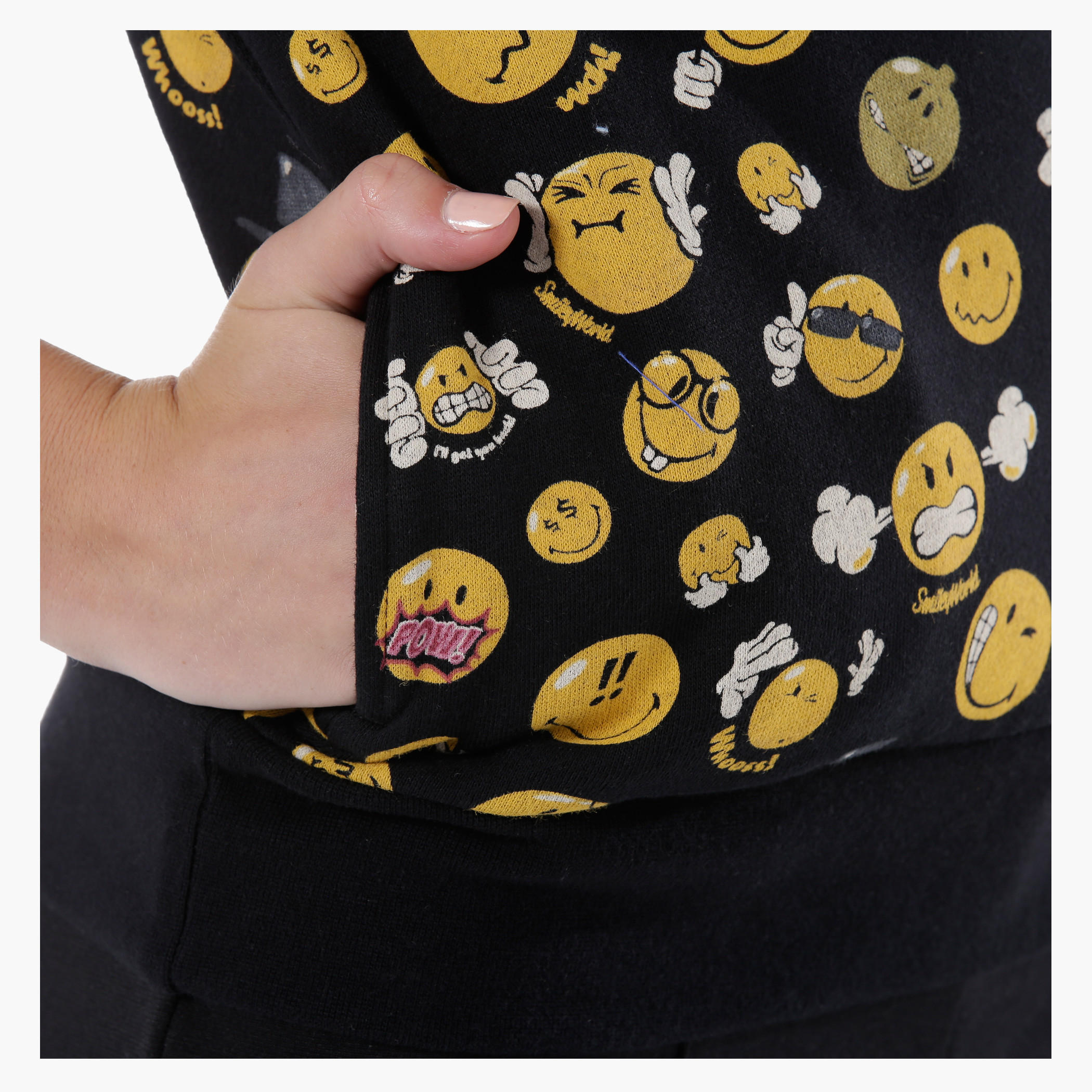 Smiley World Printed Sweatshirt with Hood-women-winterwear-hoodiesandsweatshirts-hoodies-image-4