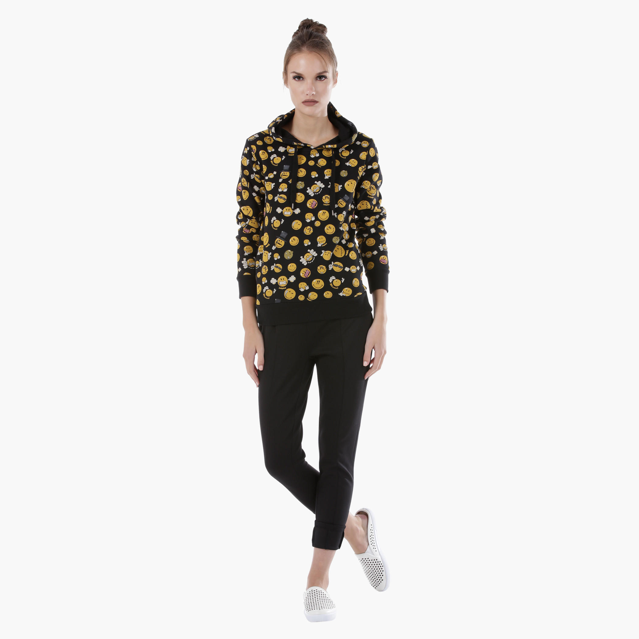 Smiley World Printed Sweatshirt with Hood-women-winterwear-hoodiesandsweatshirts-hoodies-image-5