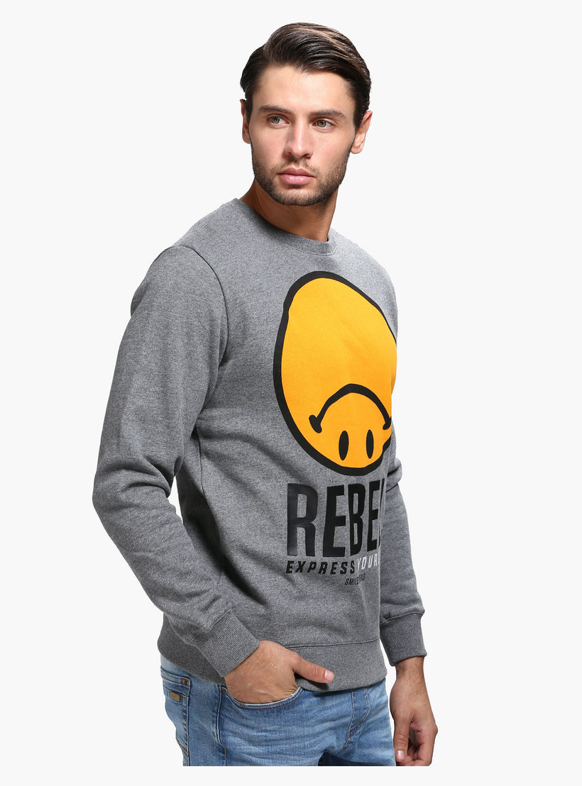 Smiley World Graphic Print Crew Neck Sweatshirt with Long Sleeves-men-winterwear-hoodiesandsweatshirts-image-3