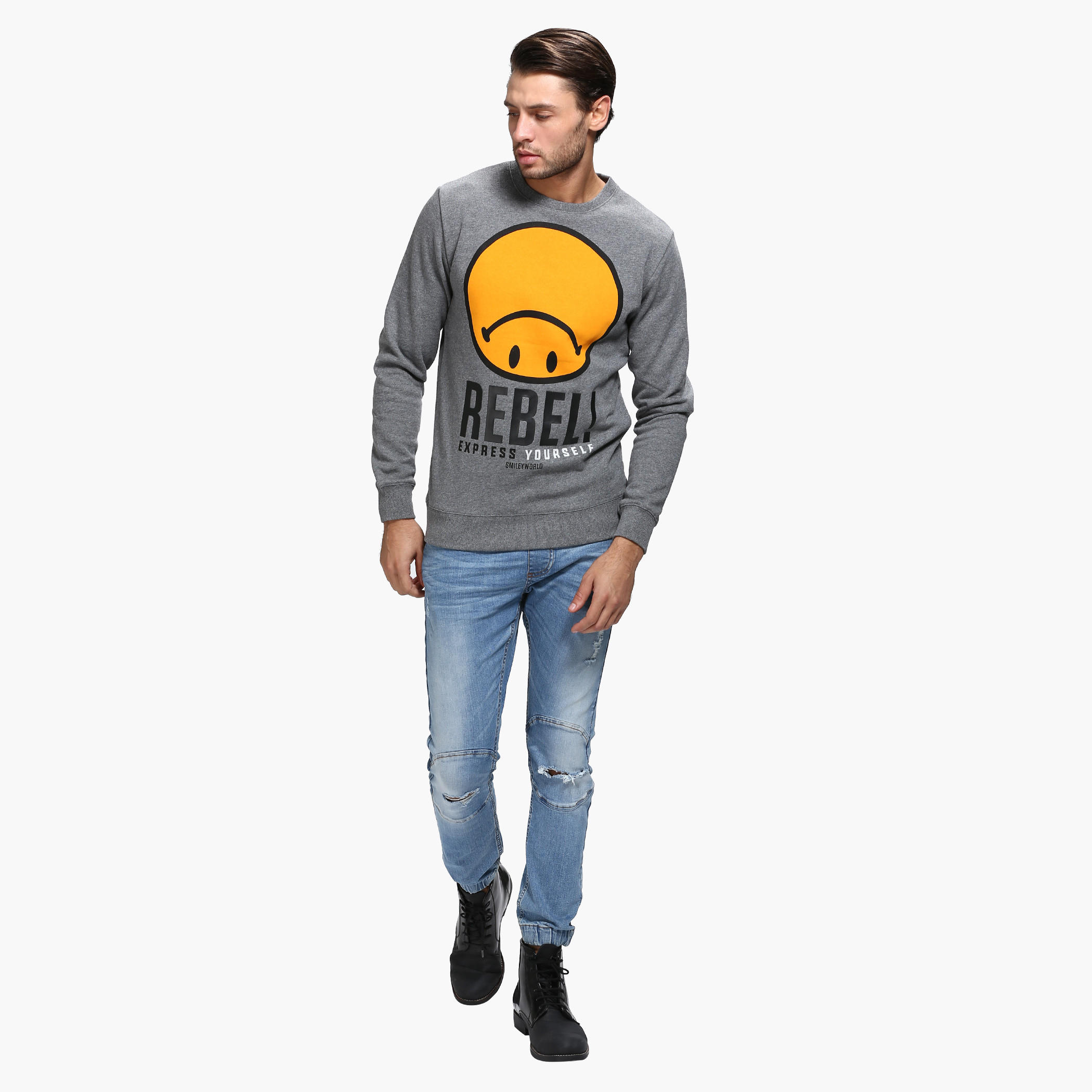 Smiley World Graphic Print Crew Neck Sweatshirt with Long Sleeves-men-winterwear-hoodiesandsweatshirts-image-5