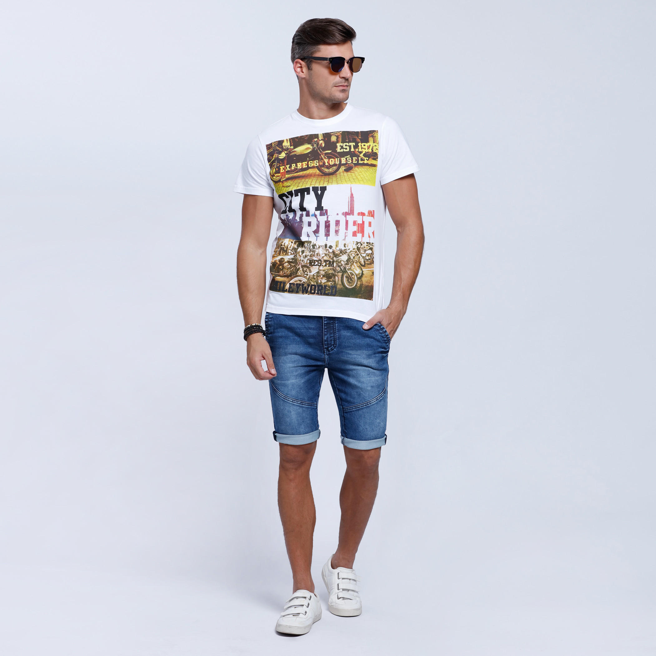 Smiley World Graphic Print T-Shirt with Crew Neck and Short Sleeves-men-clothing-tshirtsandpolos-tshirts-image-5