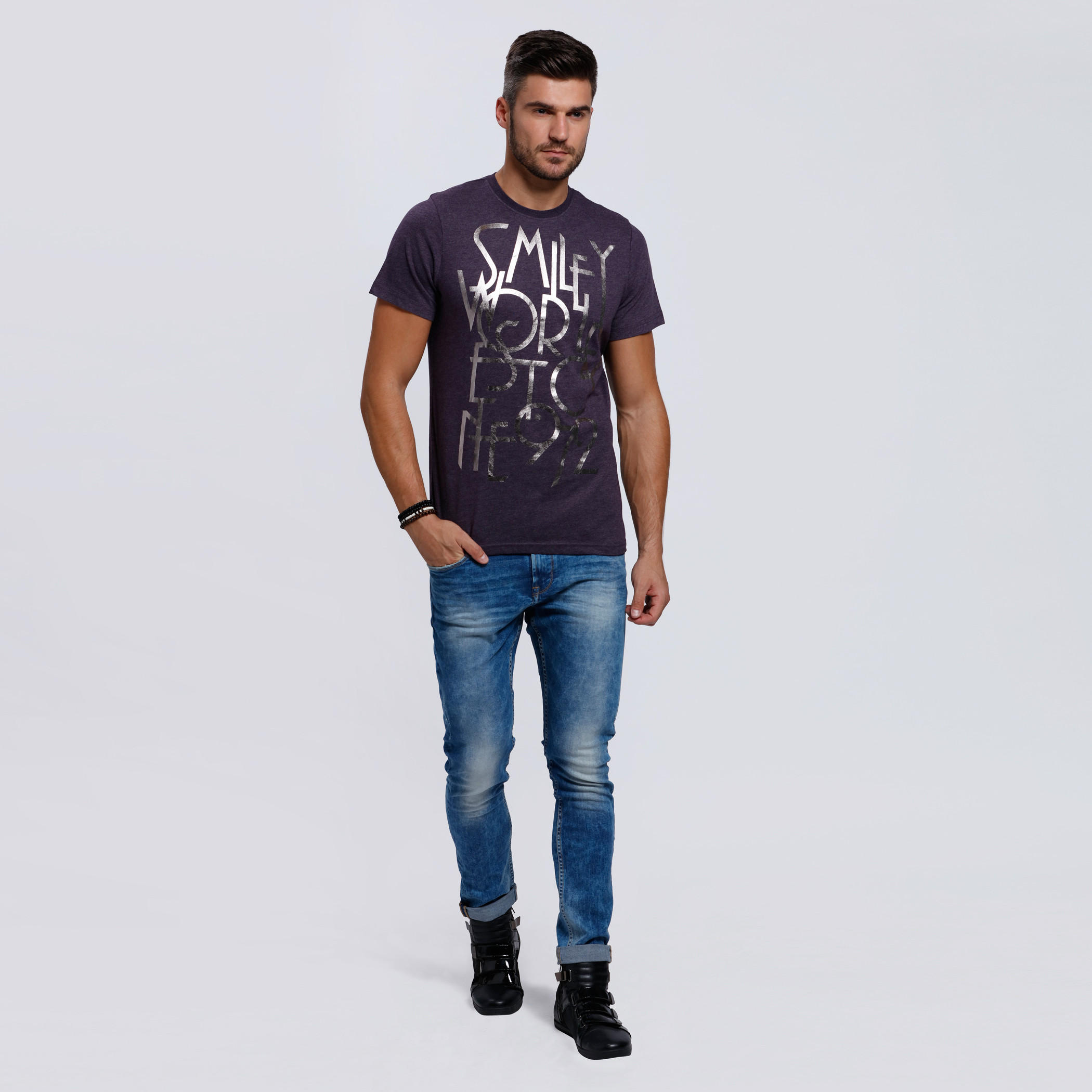 Smiley World Printed T-Shirt with Short Sleeves-men-clothing-tshirtsandpolos-tshirts-image-5