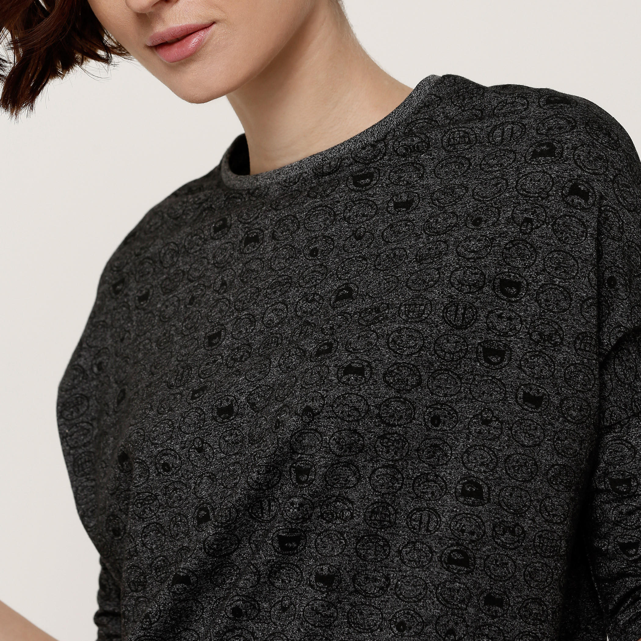 تونيك بياقة مستديرة وأكمام بطول 3/4 وطبعات سمايلي وورلد-women-clothing-shirtsandblouses-blouses-image-4