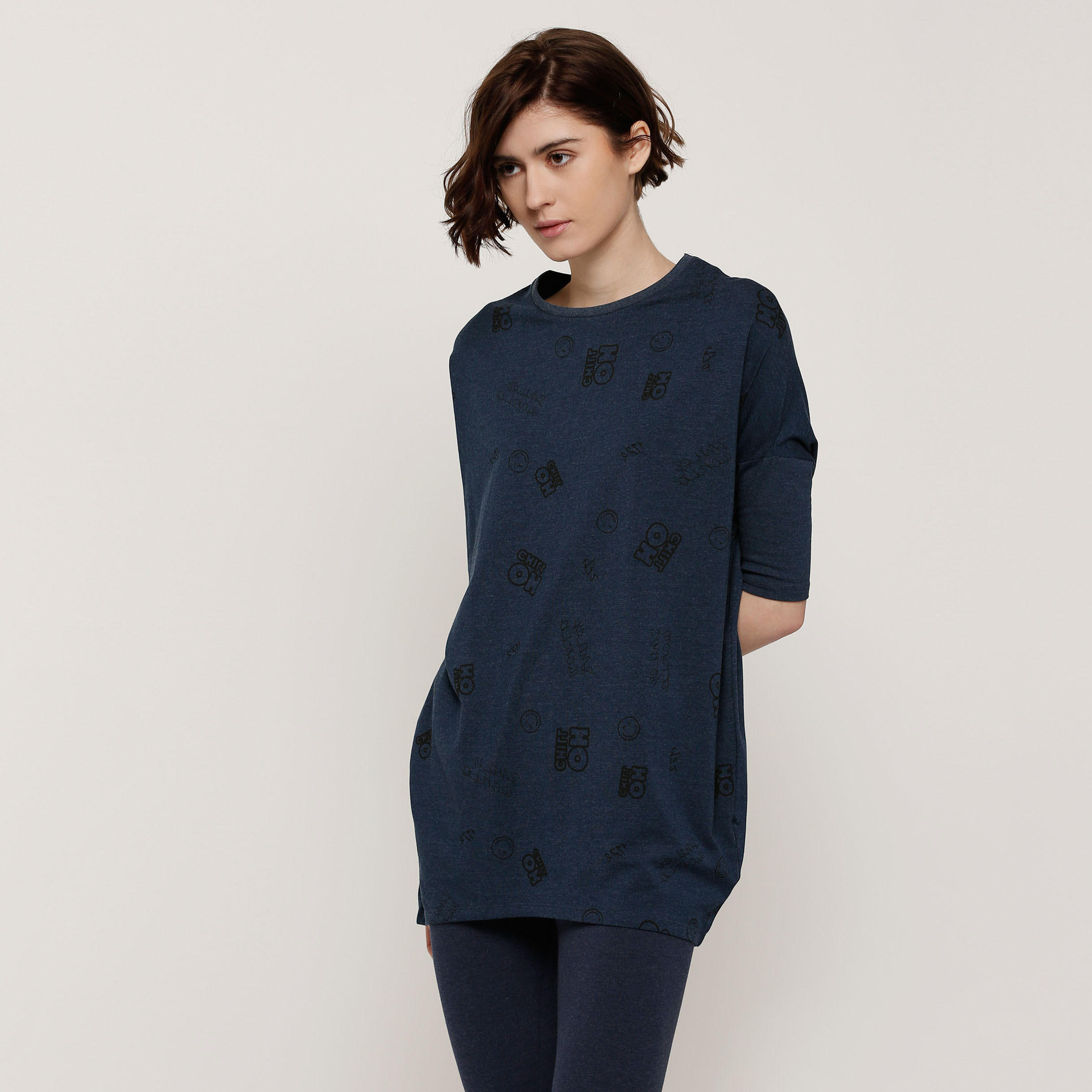 تونيك بياقة مستديرة وأكمام بطول 3/4 وطبعات سمايلي وورلد-women-clothing-shirtsandblouses-blouses-image-1