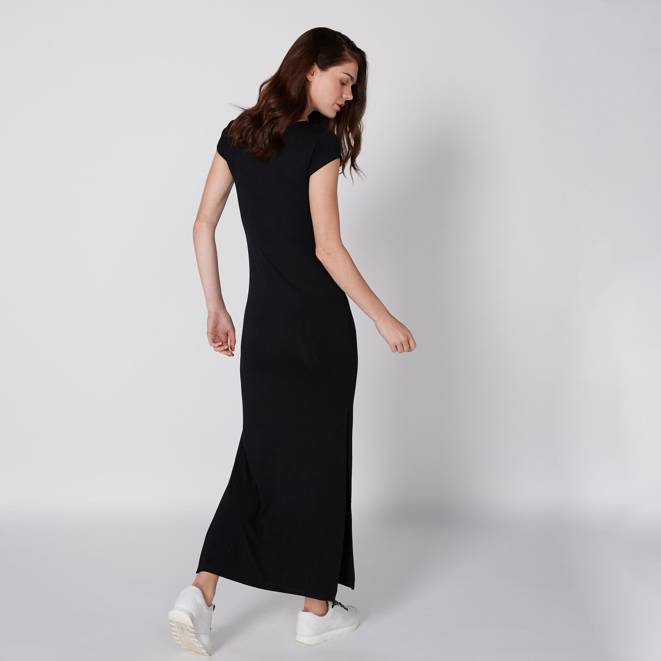 فستان طويل بأكمام كاب وفتحة جانبية وطبعات سمايلي وورلد-women-clothing-dresses-image-2
