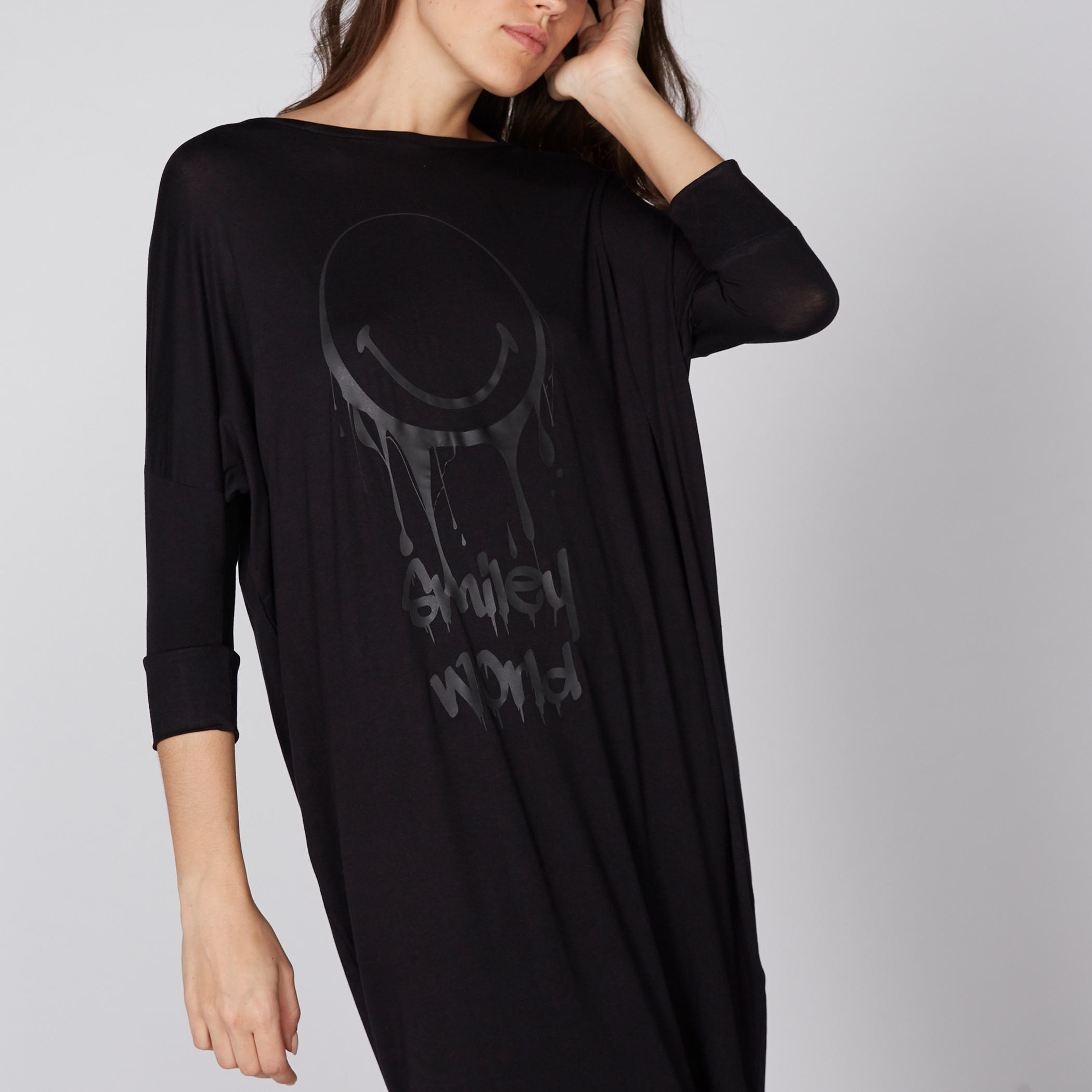 تونيك طويل بياقة مستديرة وأكمام 3/4 وطبعات سمايلي وورلد-women-clothing-shirtsandblouses-blouses-image-3
