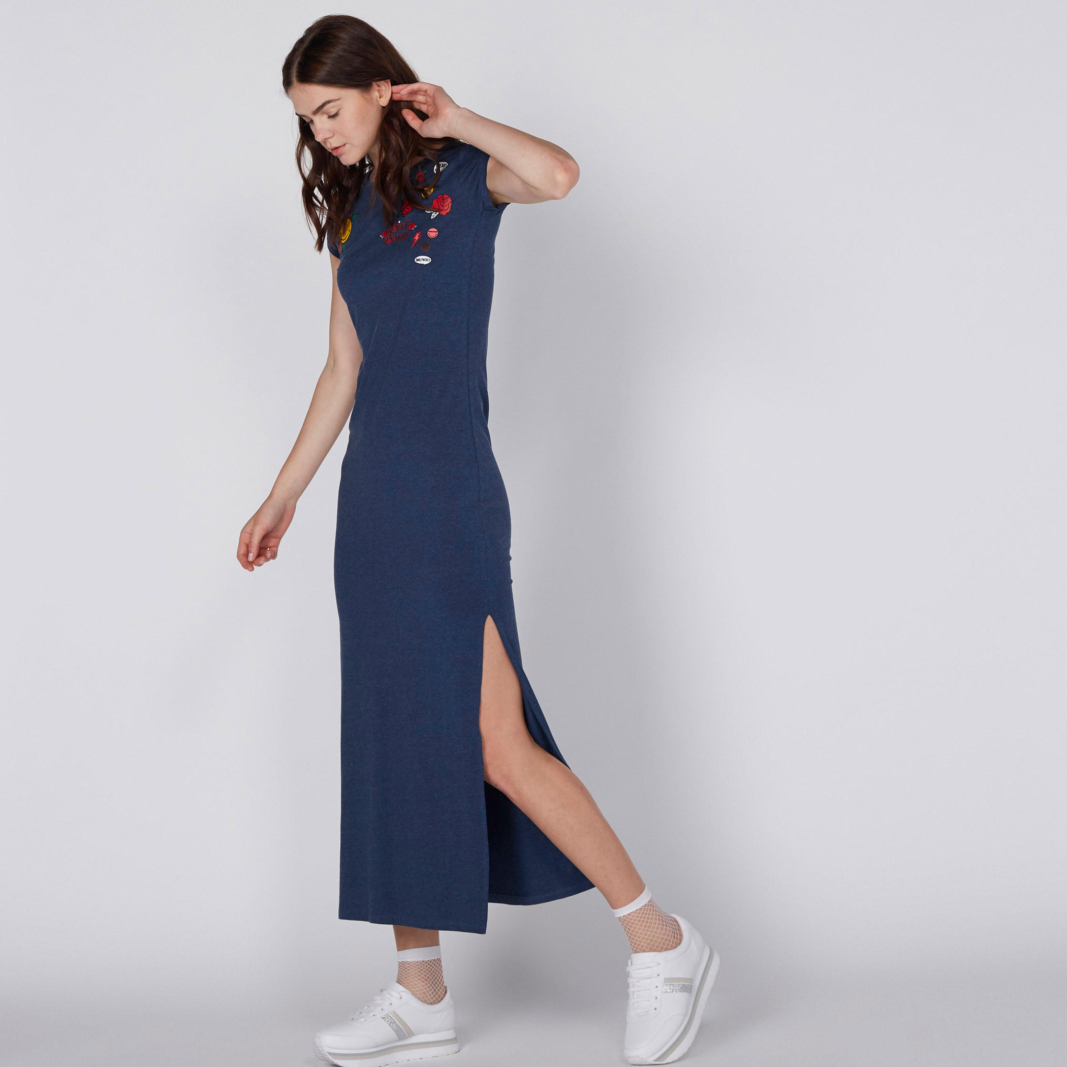 تونيك بياقة مستديرة وأكمام كاب وطبعات سمايلي وورلد-women-clothing-dresses-image-1