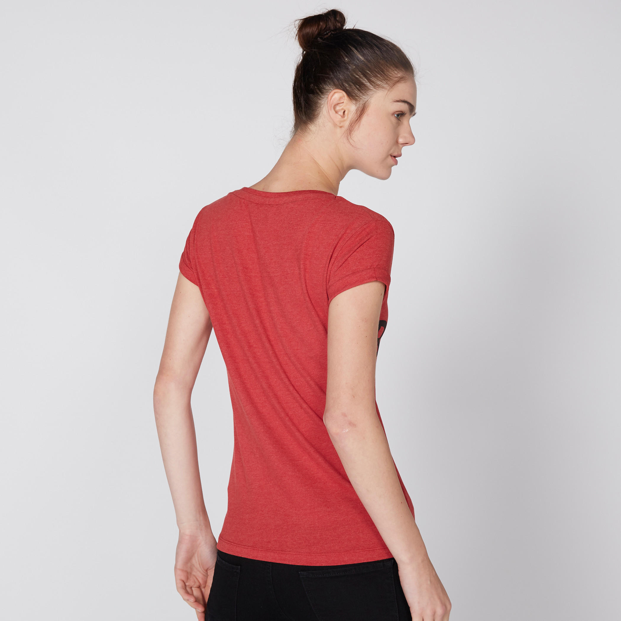 تيشيرت بياقة مستديرة وأكمام كاب وطبعات سمايلي وورلد-women-clothing-tshirts-image-3