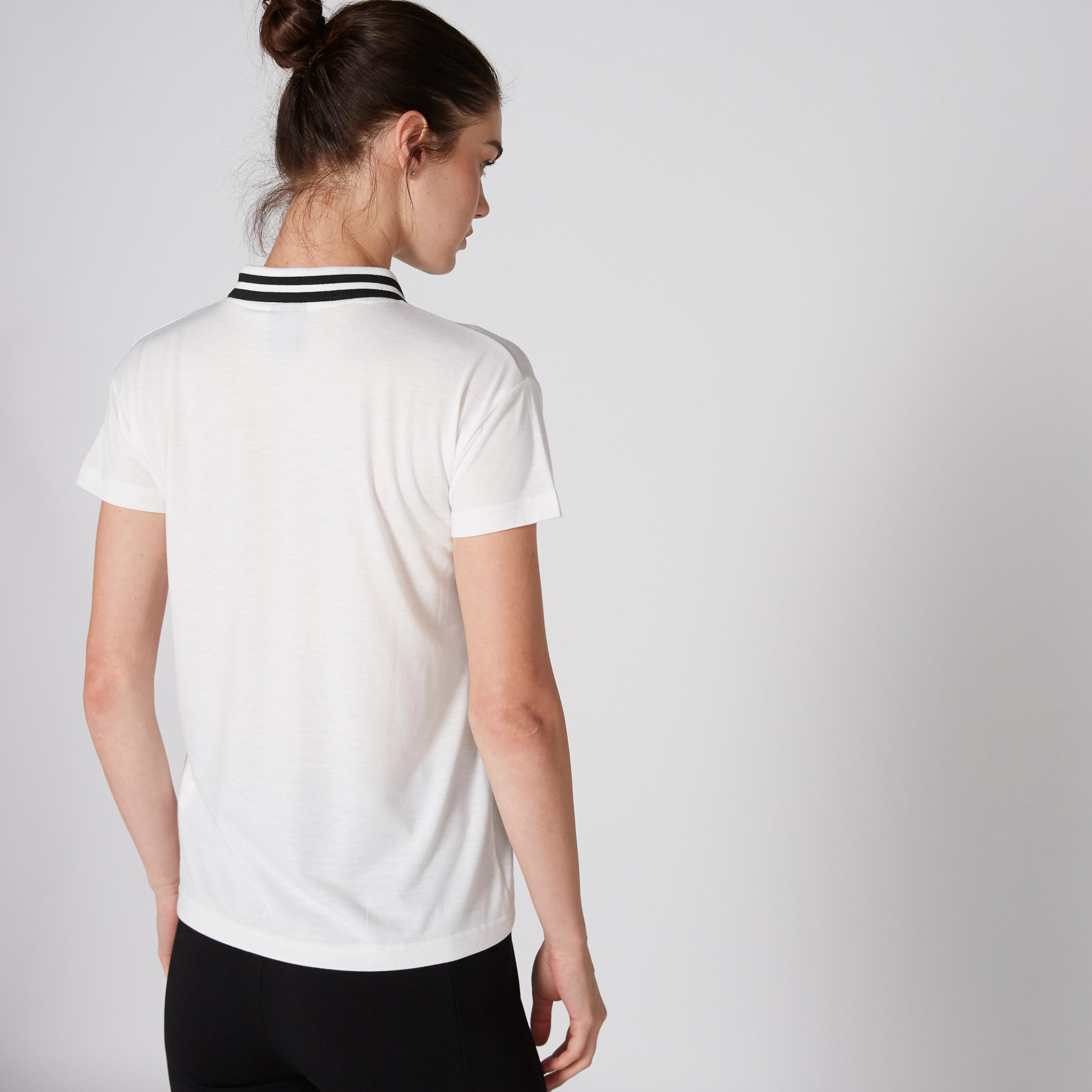تيشيرت بياقة بولو وأكمام قصيرة من سمايلي وورلد-women-clothing-tshirts-image-2