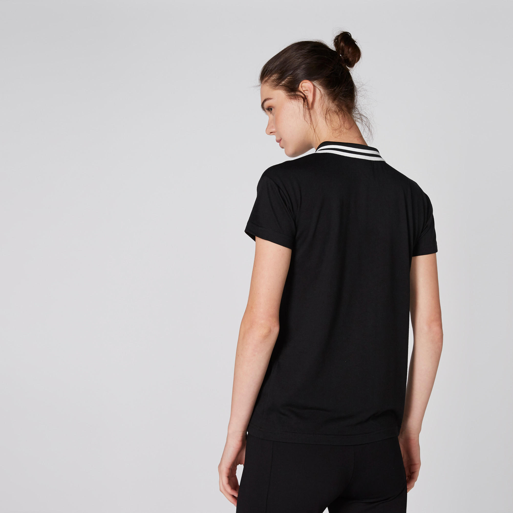 تيشيرت بياقة بولو وأكمام قصيرة من سمايلي وورلد-women-clothing-tshirts-image-2