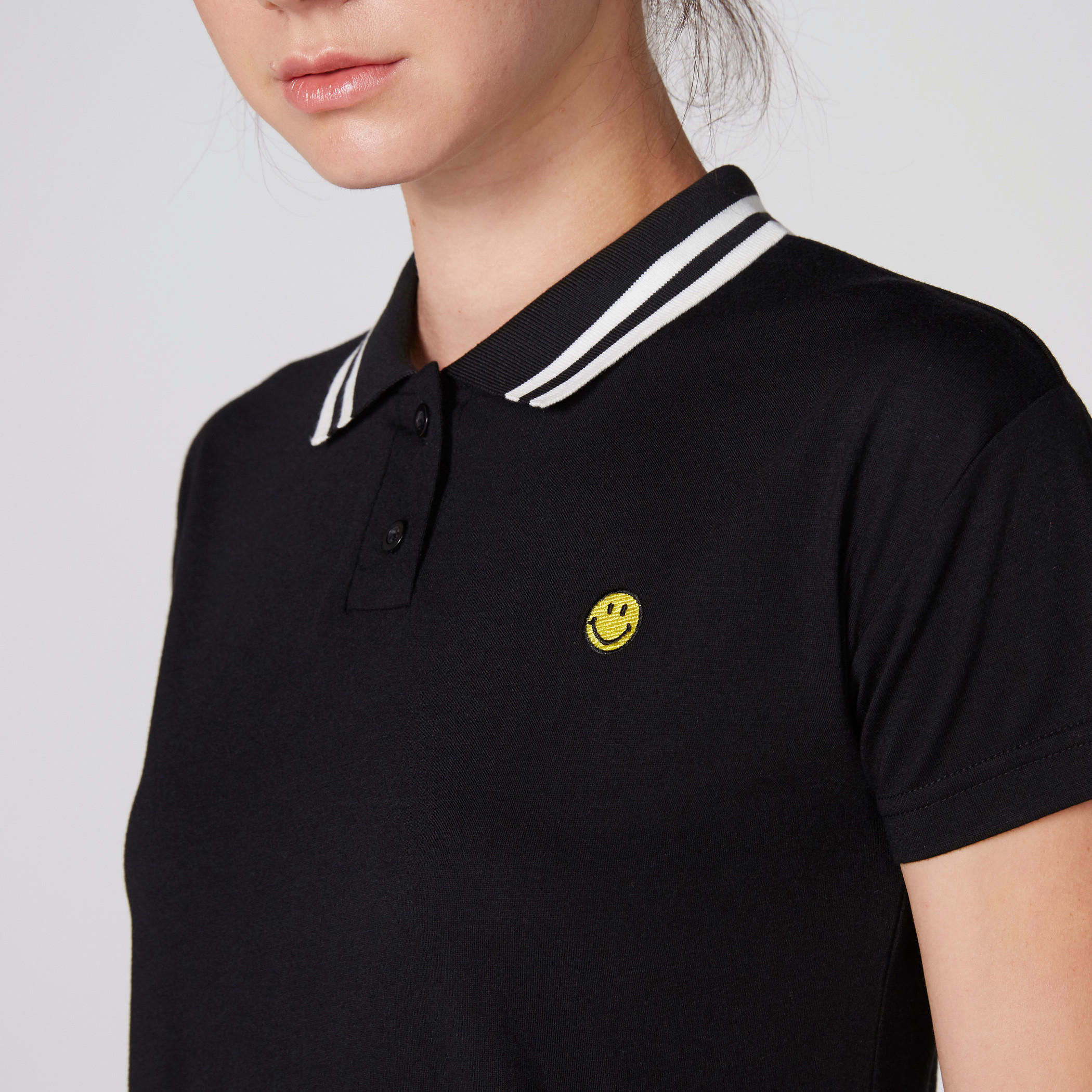 تيشيرت بياقة بولو وأكمام قصيرة من سمايلي وورلد-women-clothing-tshirts-image-4