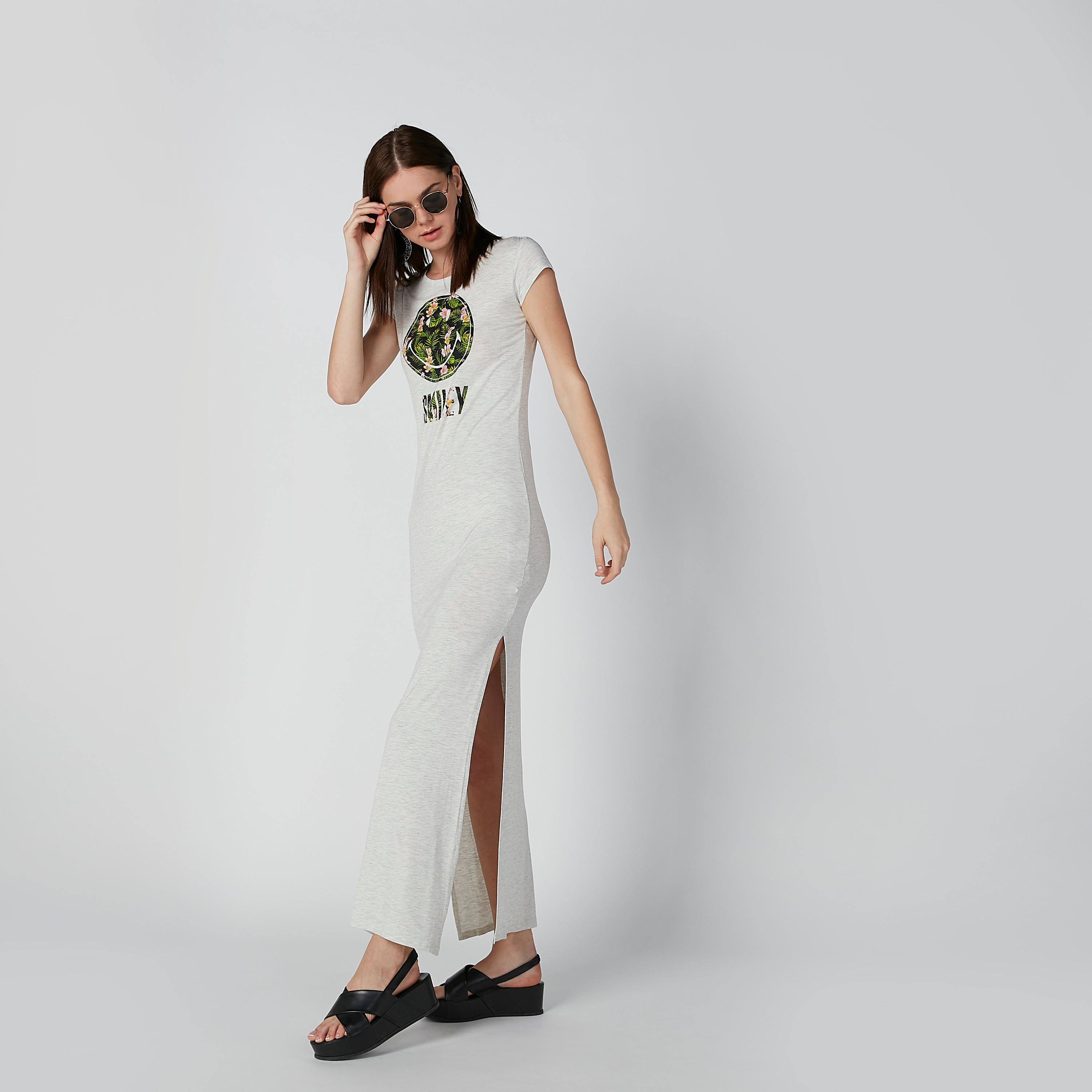 فستان طويل بأكمام كاب وفتحة وطبعات سمايلي وورلد-women-clothing-shirtsandblouses-blouses-image-1