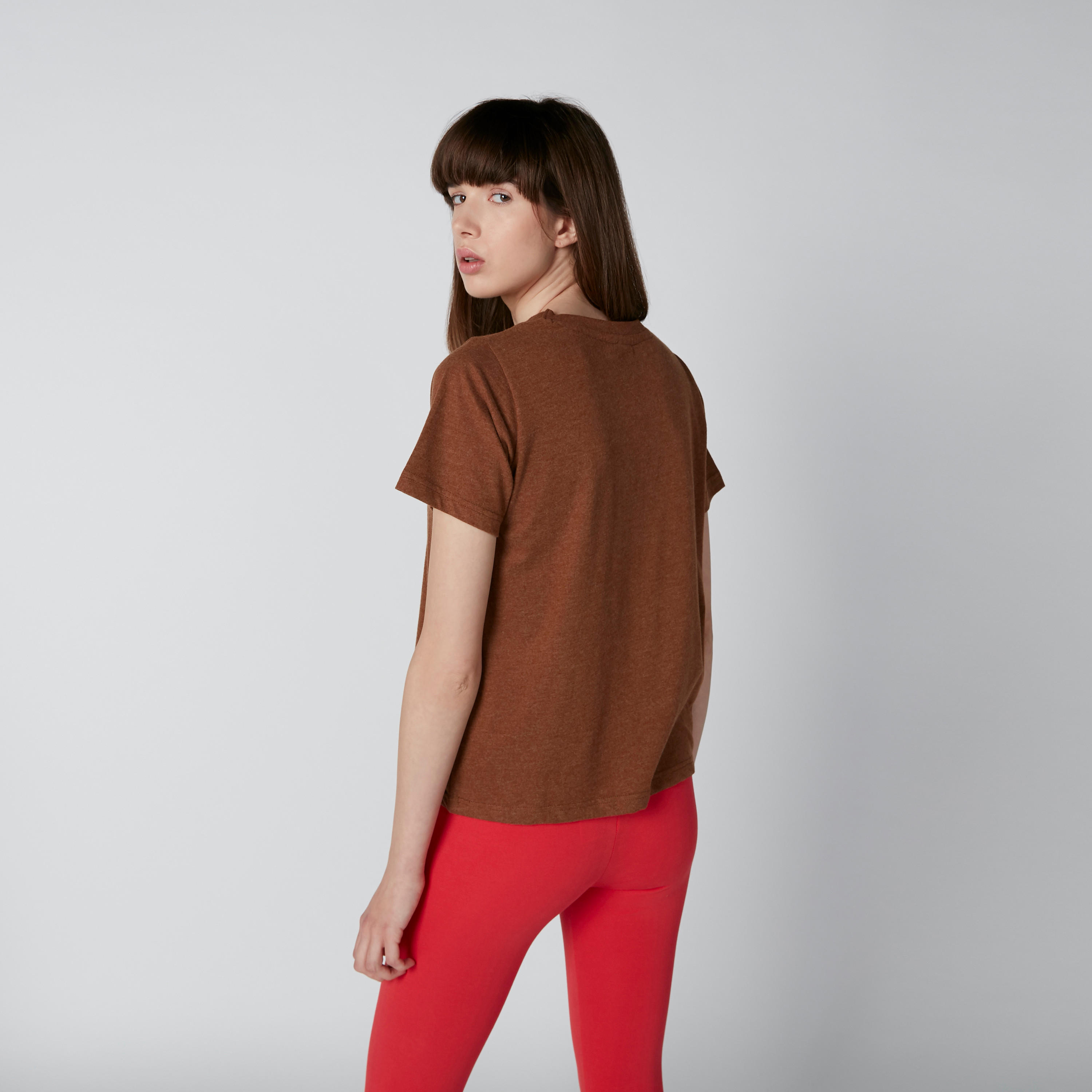 تيشيرت بأكمام قصيرة وطبعات سمايلي وورلد-women-clothing-tshirts-image-3