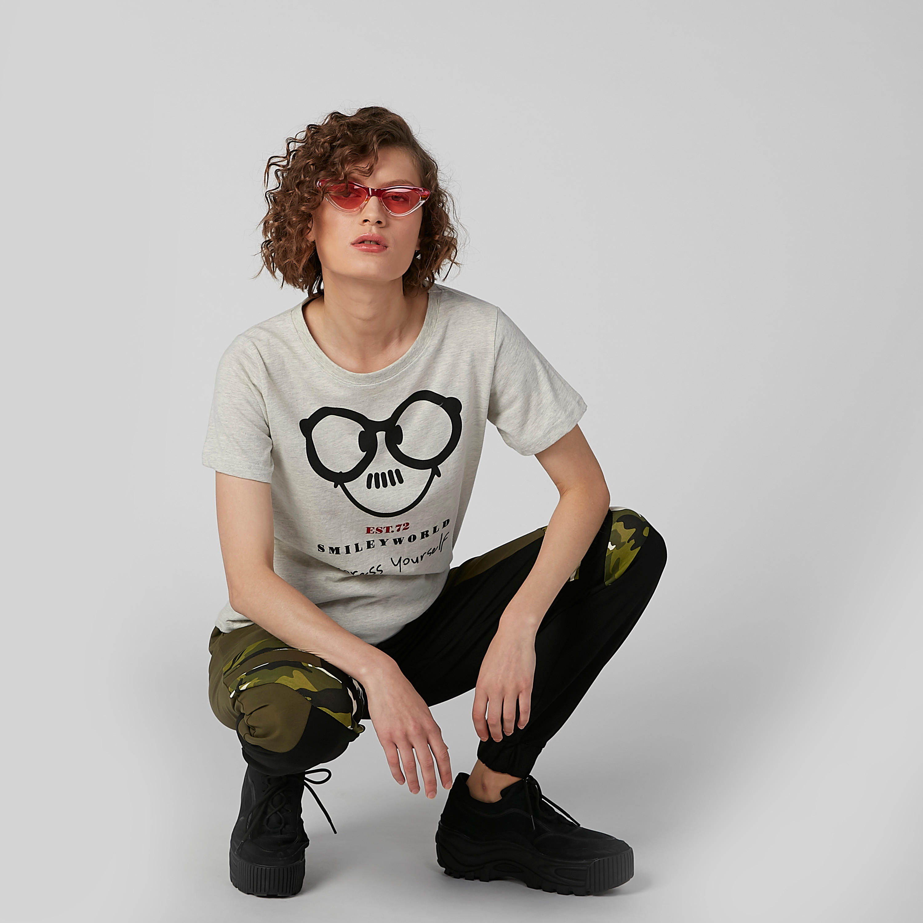 Sustainable Graphic Print Round Neck Top with Short Sleeves-women-clothing-tshirts-image-2