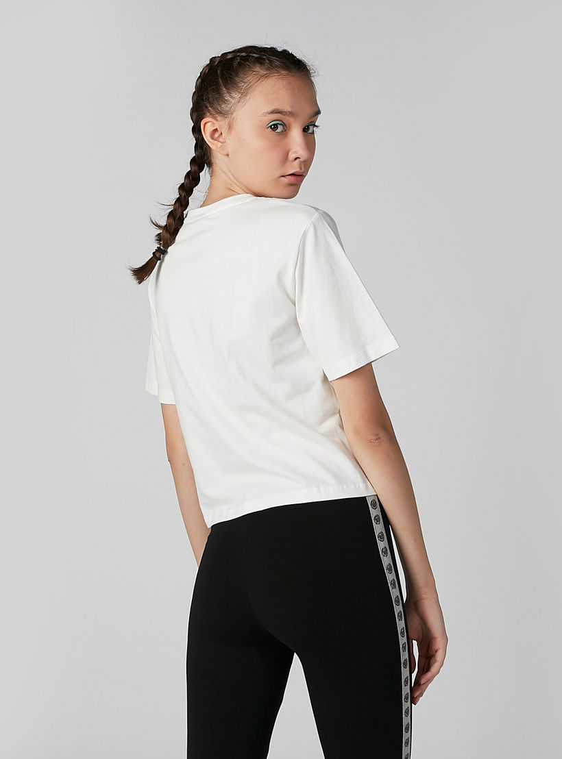 تيشيرت بياقة مستديرة وأكمام قصيرة وطبعات سمايلي وورلد-women-clothing-tshirts-image-4