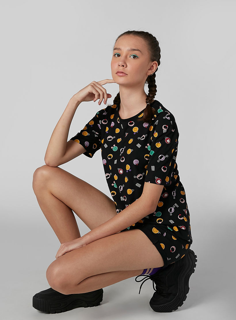 شورت برباط وجيوب وطبعات سمايلي وورلد-women-clothing-bottoms-shorts-image-3