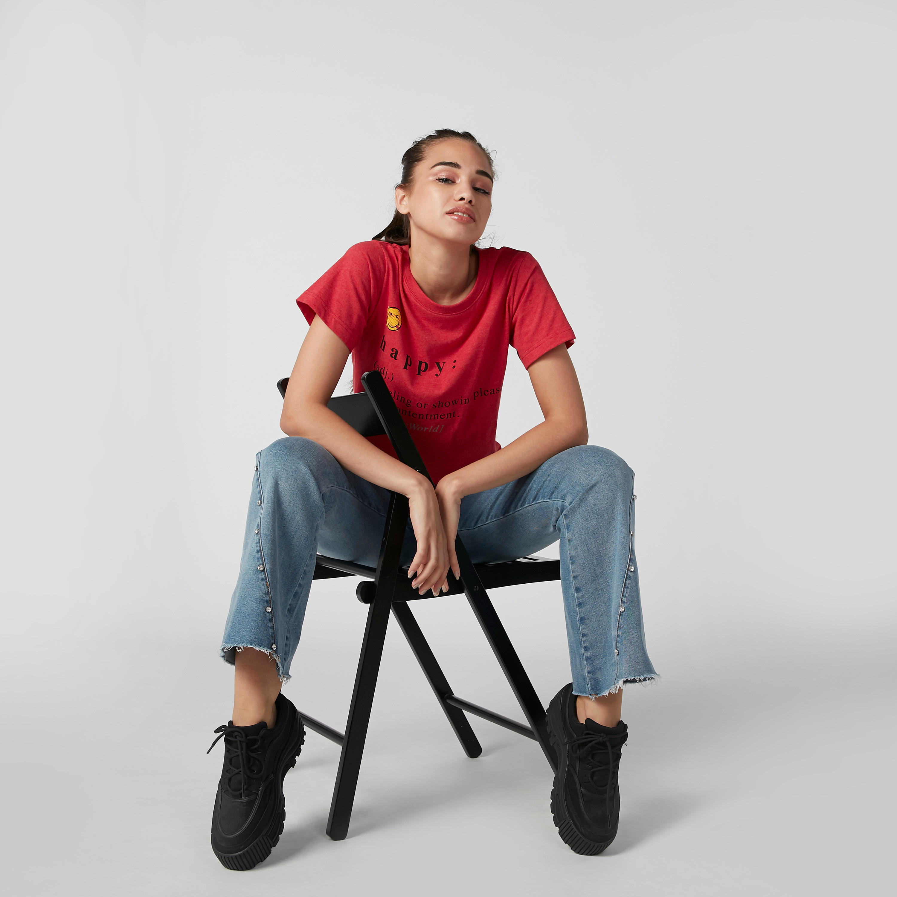 تيشيرت مستدام بياقة ضيّقة وأكمام قصيرة وطبعات-women-clothing-tshirts-image-2