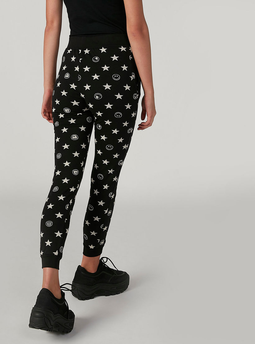 بنطلون رياضي مستدام سليم بخصر متوسط الارتفاع وطبعات سمايلي وورلد -women-clothing-bottoms-joggers-image-4