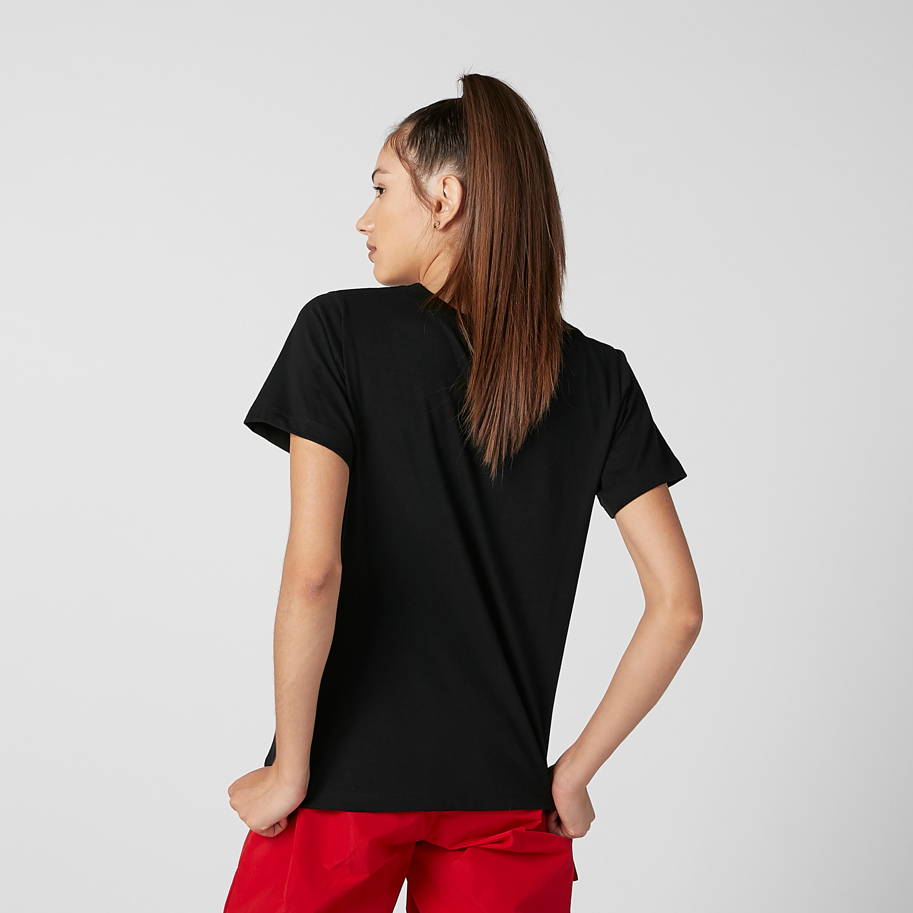 تيشيرت مستدام بياقة مستديرة وطبعات سمايلي وورلد-women-clothing-tshirts-image-1