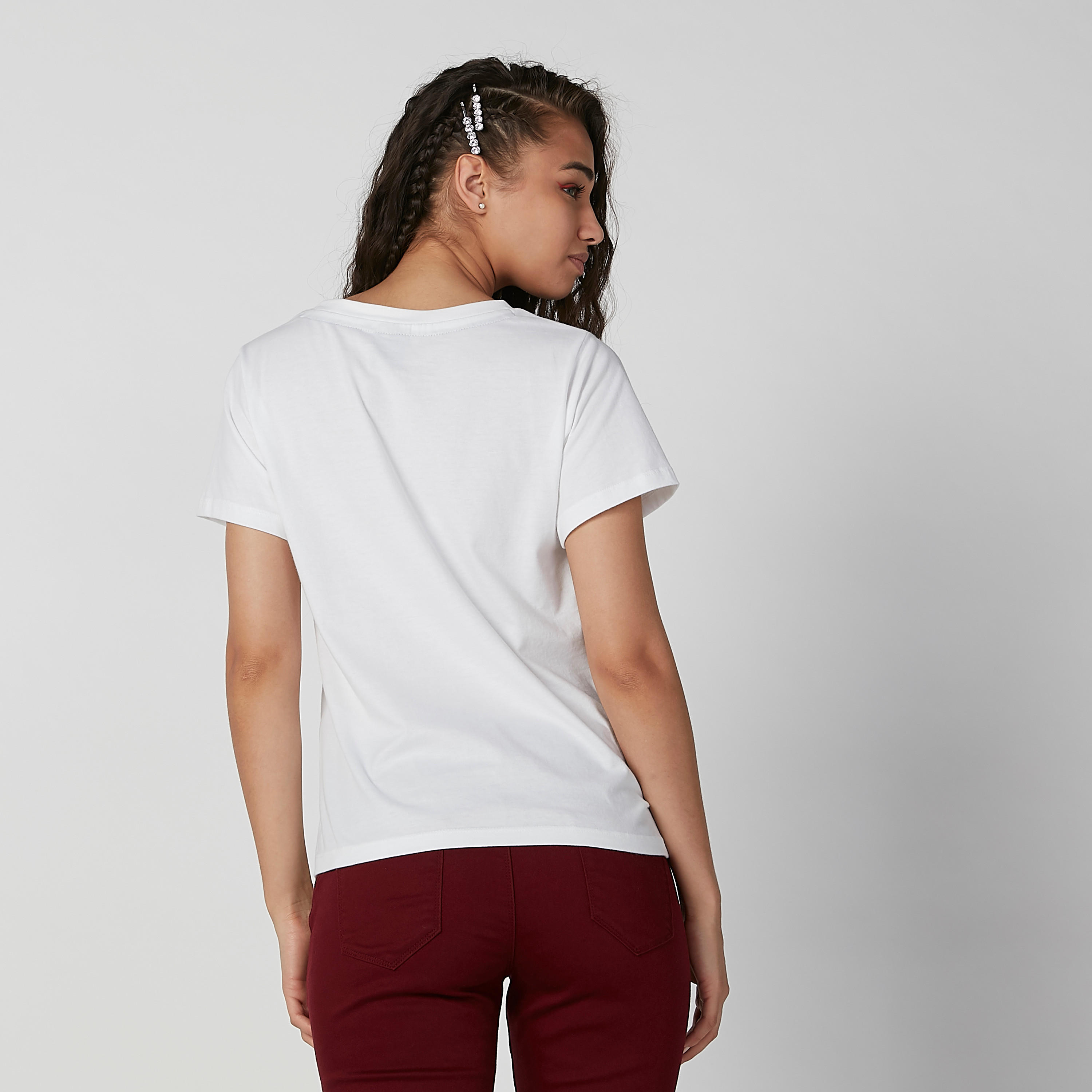 تيشيرت مستدام بياقة مستديرة وطبعات سمايلي وورلد-women-clothing-tshirts-image-3