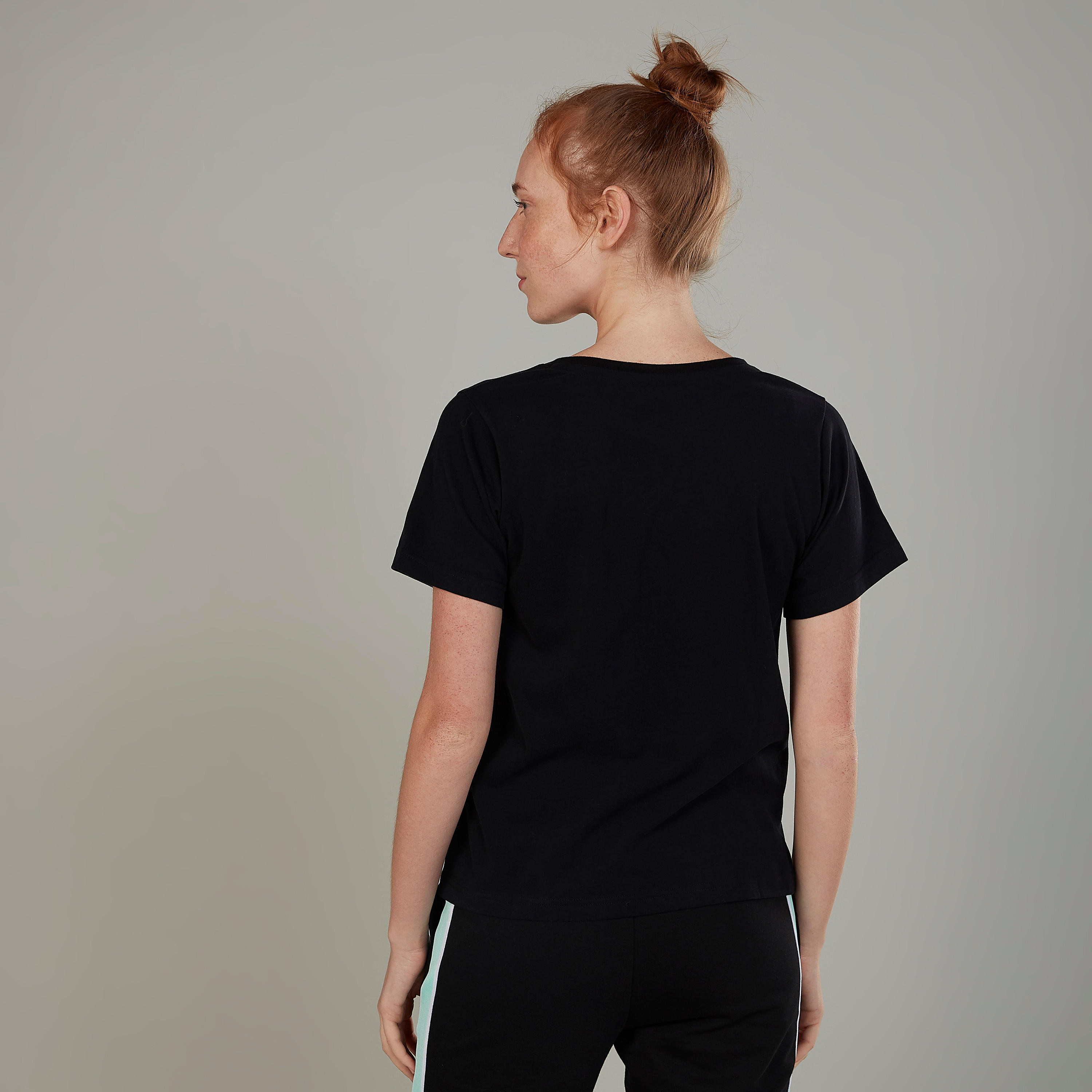تيشيرت مستدام بقبّعة وأكمام قصيرة وطبعات -women-clothing-tshirts-image-4