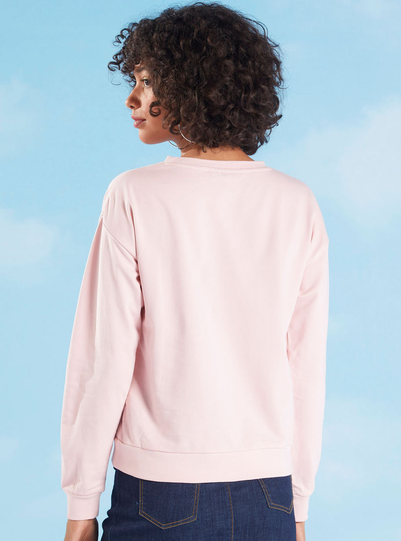 سويت شيرت سليم فيت بطبعات سمايلي وورلد-women-winterwear-hoodiesandsweatshirts-sweatshirts-image-1