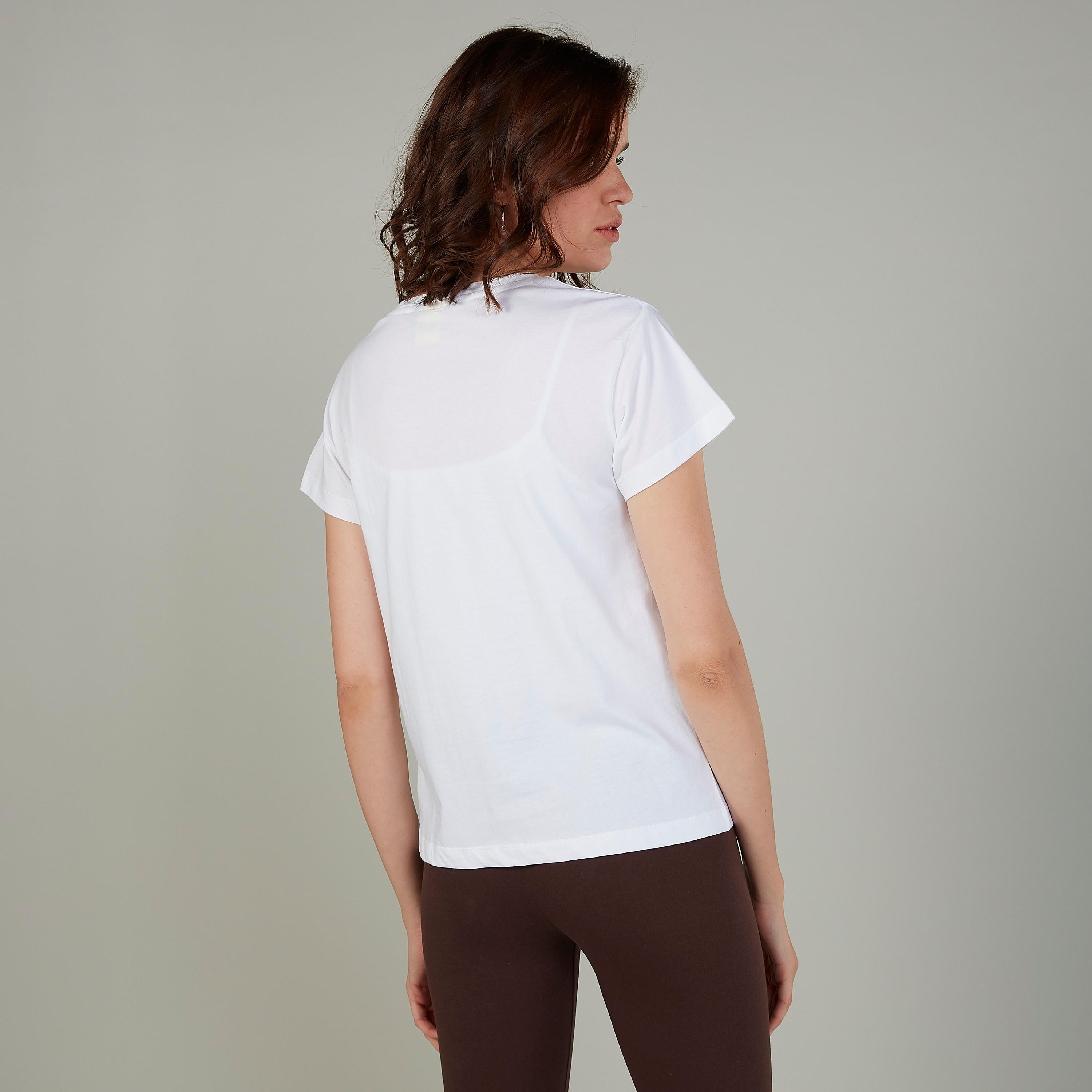 تيشيرت بياقة ضيّقة وأكمام قصيرة وطبعات سمايلي وورلد-women-clothing-tshirts-image-4