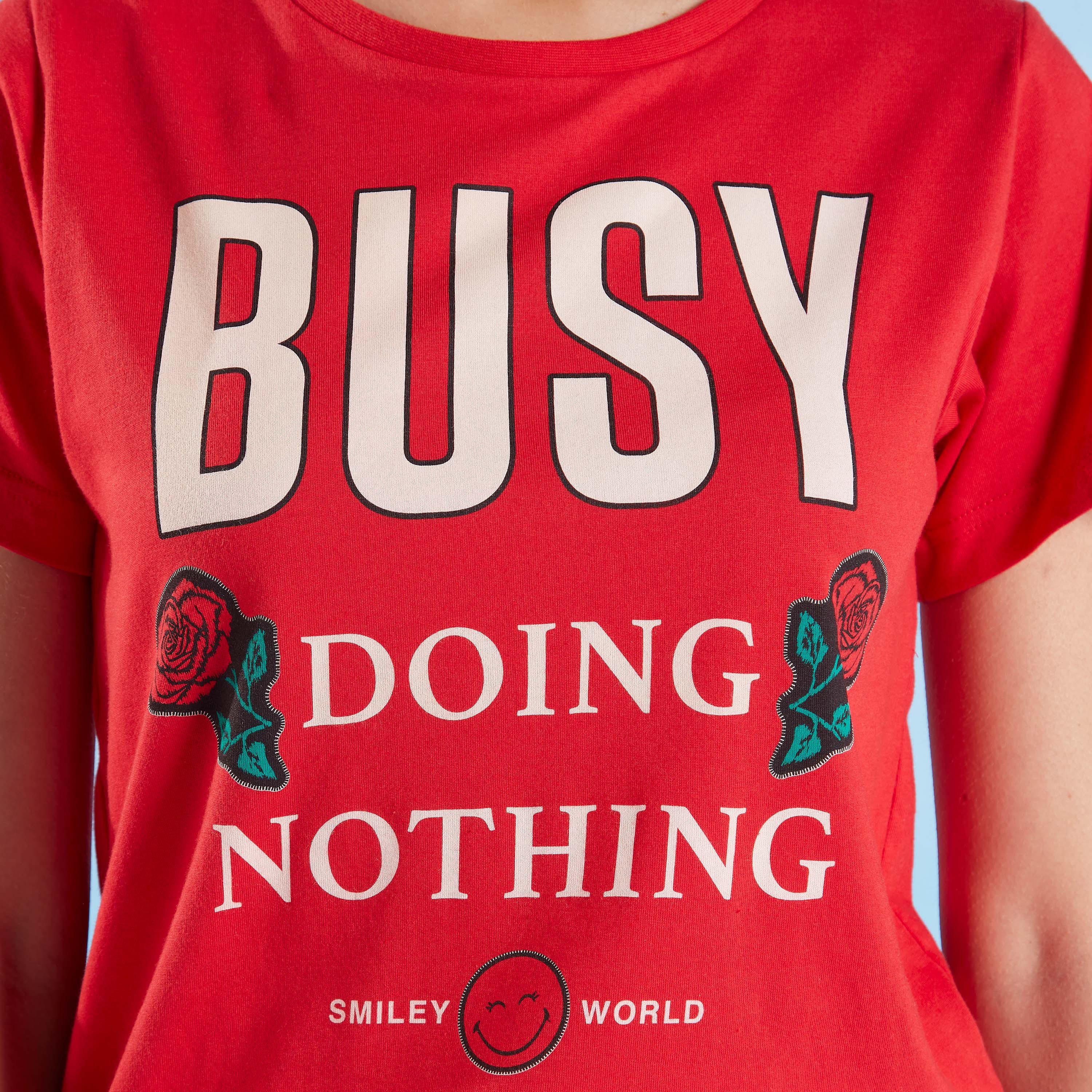 تيشيرت بياقة مستديرة وأكمام قصيرة وطبعات سمايلي وورلد-women-clothing-tshirts-image-3
