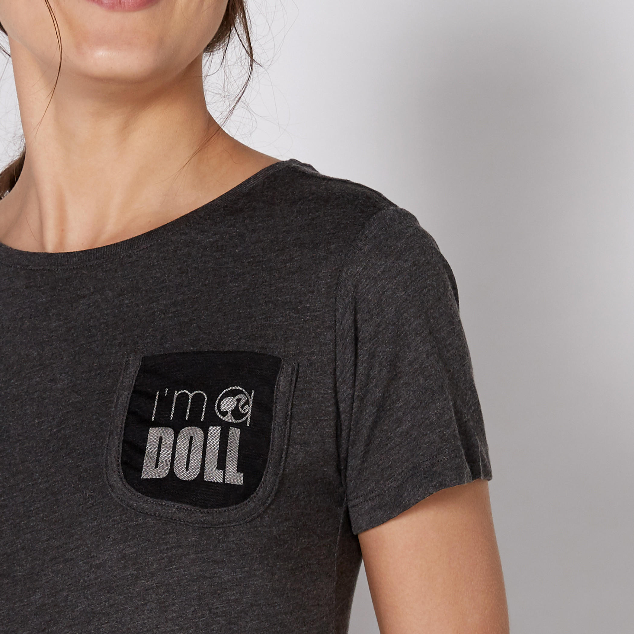 تيشيرت بياقة مستديرة وأكمام قصيرة مع طبعات-women-clothing-tshirts-image-3