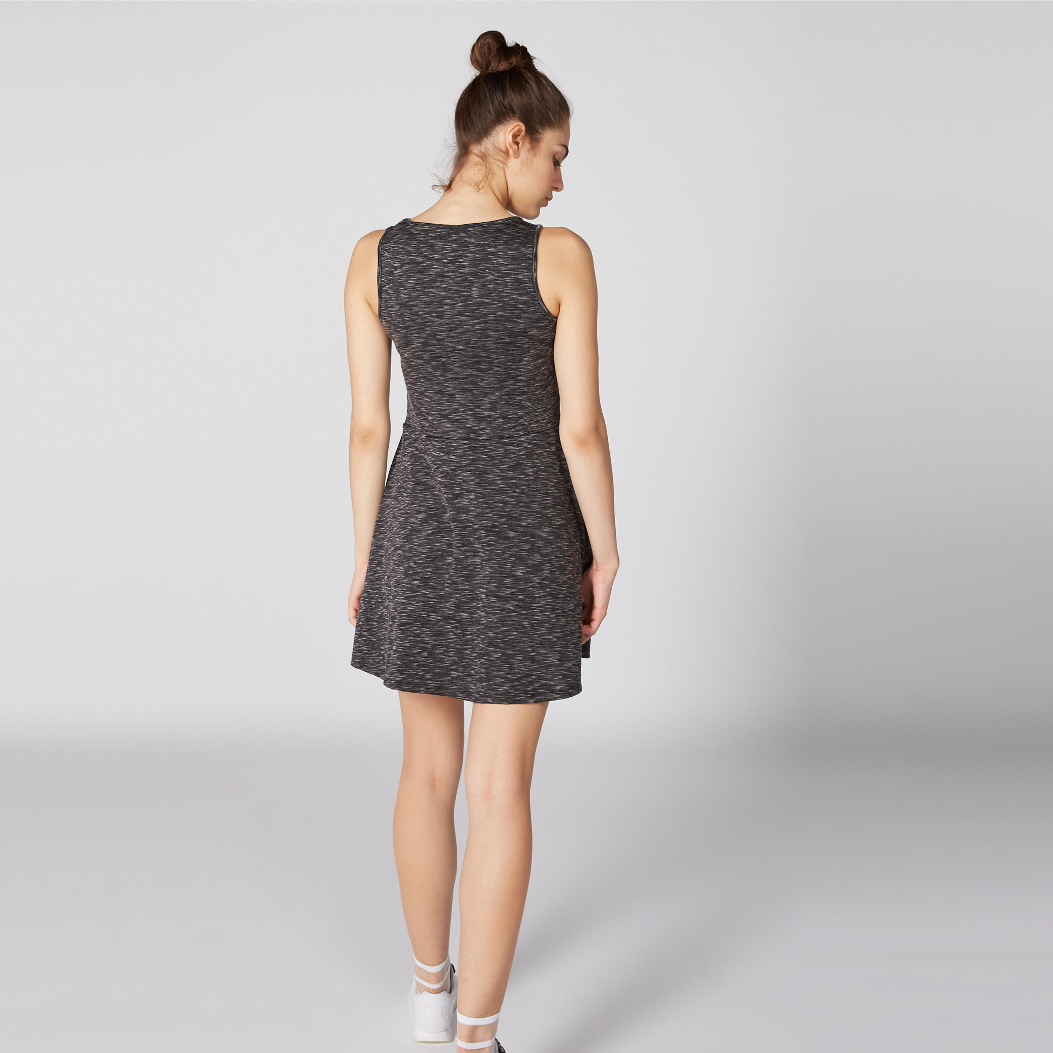فستان قصير دون أكمام بطبعات باربي-women-clothing-dresses-image-2