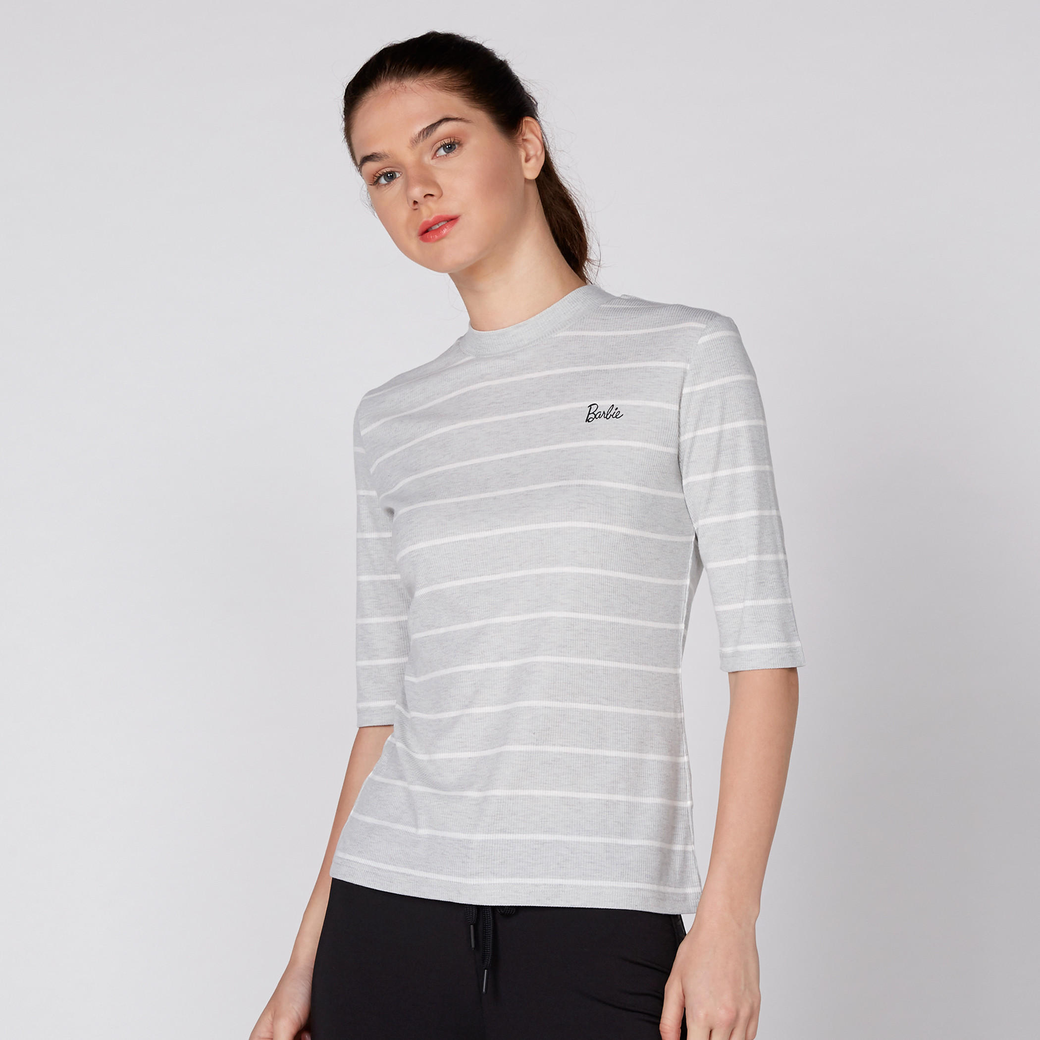 تيشيرت مقلّم بياقة مستديرة وأكمام قصيرة-women-clothing-tshirts-image-1
