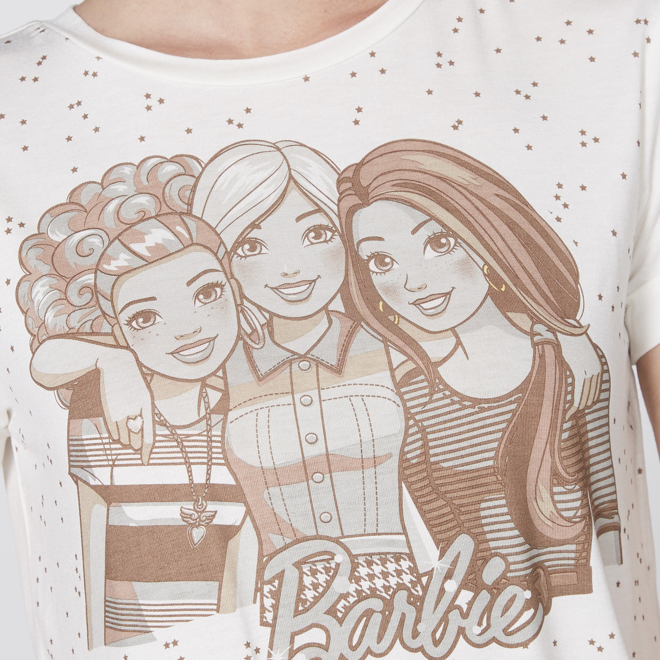 تيشيرت بياقة مستديرة وأكمام قصيرة وطبعات باربي-women-clothing-tshirts-image-3
