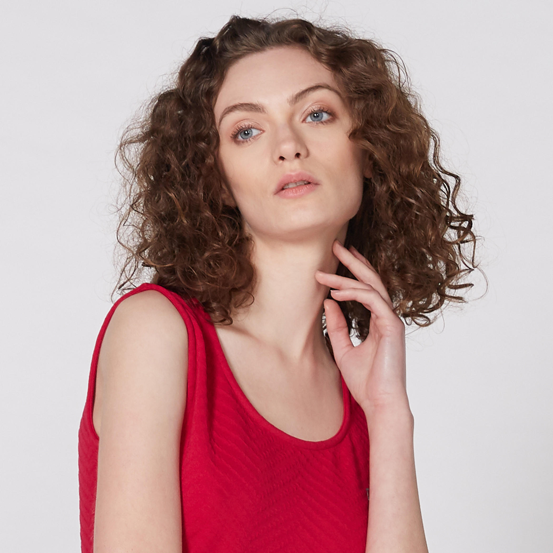 فستان ميدي دون أكمام بطبعات باربي-women-clothing-dresses-image-2