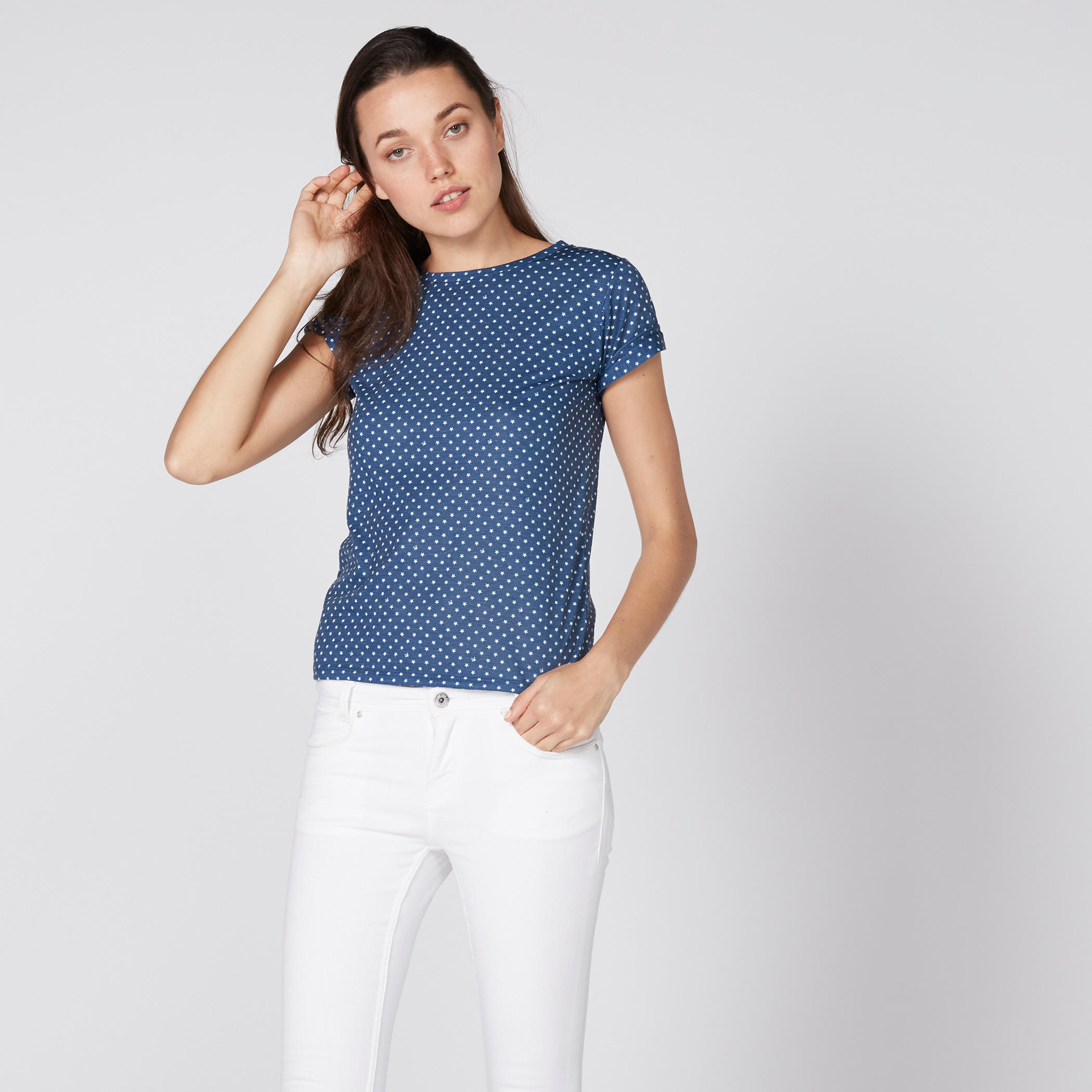 تيشيرت بياقة مستديرة وأكمام كاب وطبعات-women-clothing-tshirts-image-1