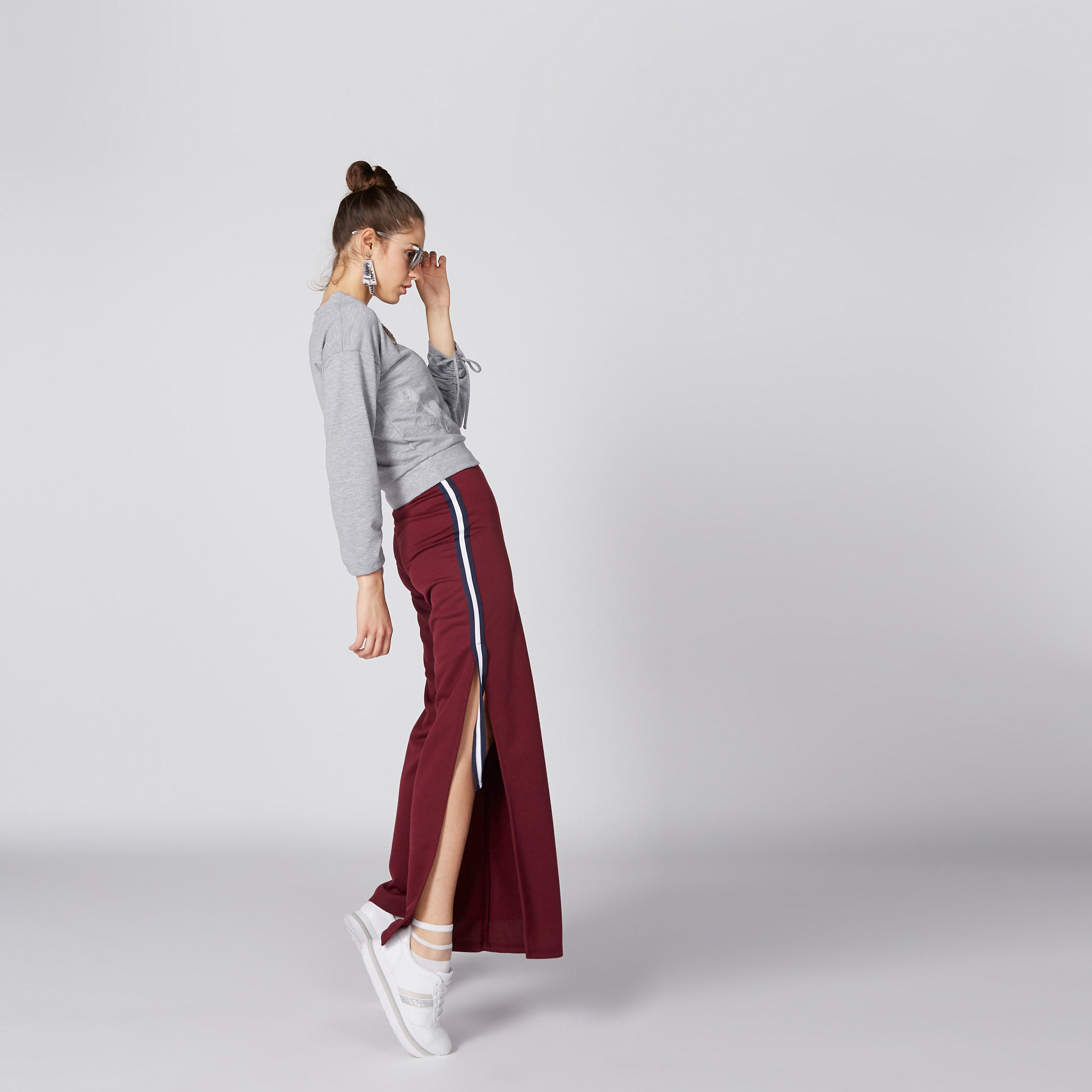 سويت شيرت بياقة مستديرة وأكمام طويلة من باربي-women-winterwear-hoodiesandsweatshirts-sweatshirts-image-3