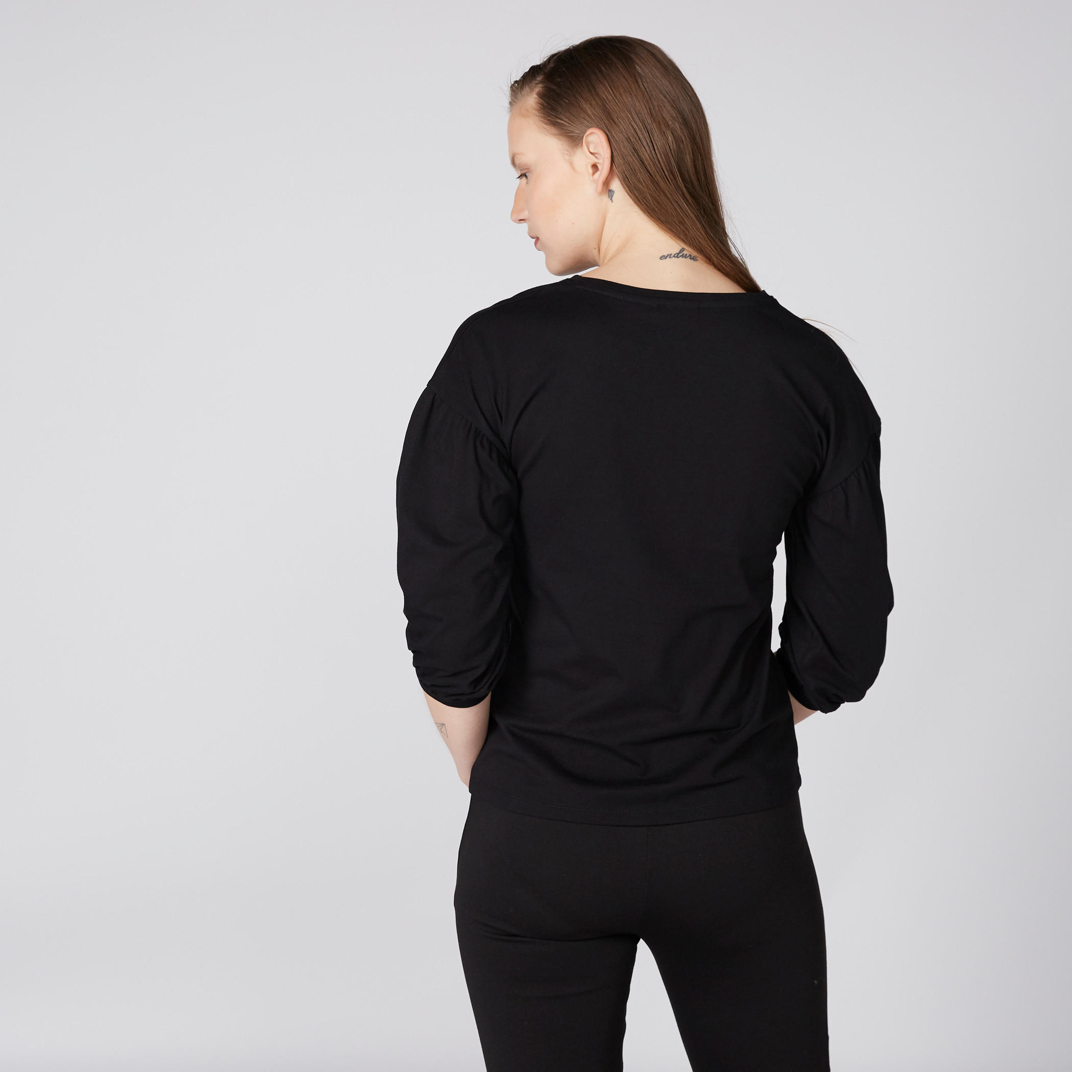 بلوزة بياقة مستديرة وأكمام 3/4 من باربي-women-clothing-shirtsandblouses-blouses-image-4