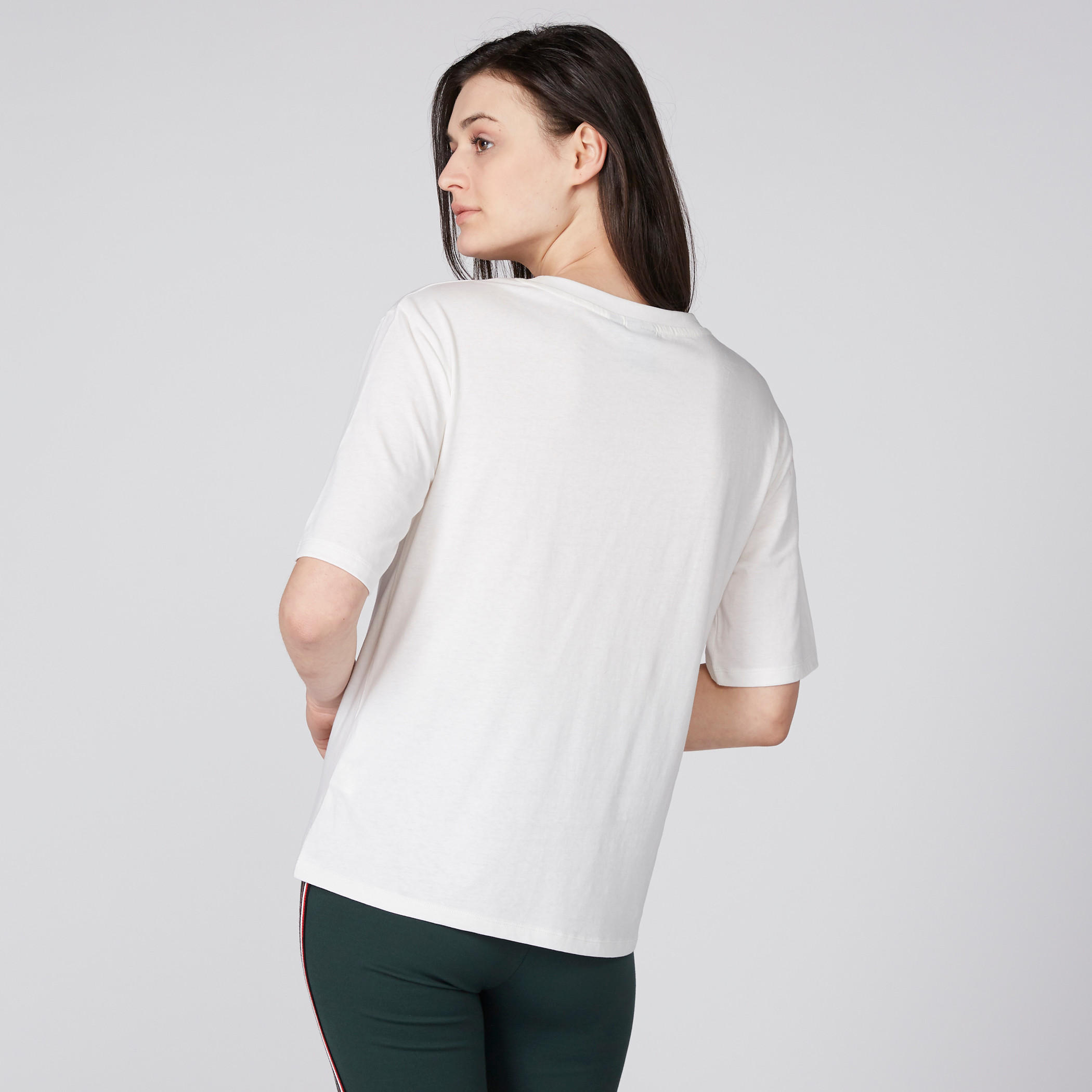 تيشيرت بياقة مستديرة وأكمام قصيرة وتطريز باربي-women-clothing-shirtsandblouses-shirts-image-4