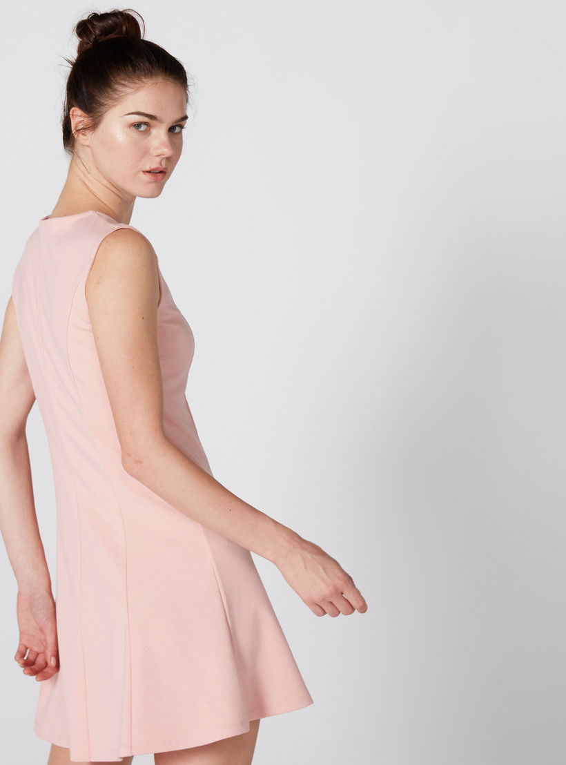 فستان قصير دون أكمام بياقة مستديرة من باربي-women-clothing-dresses-image-2