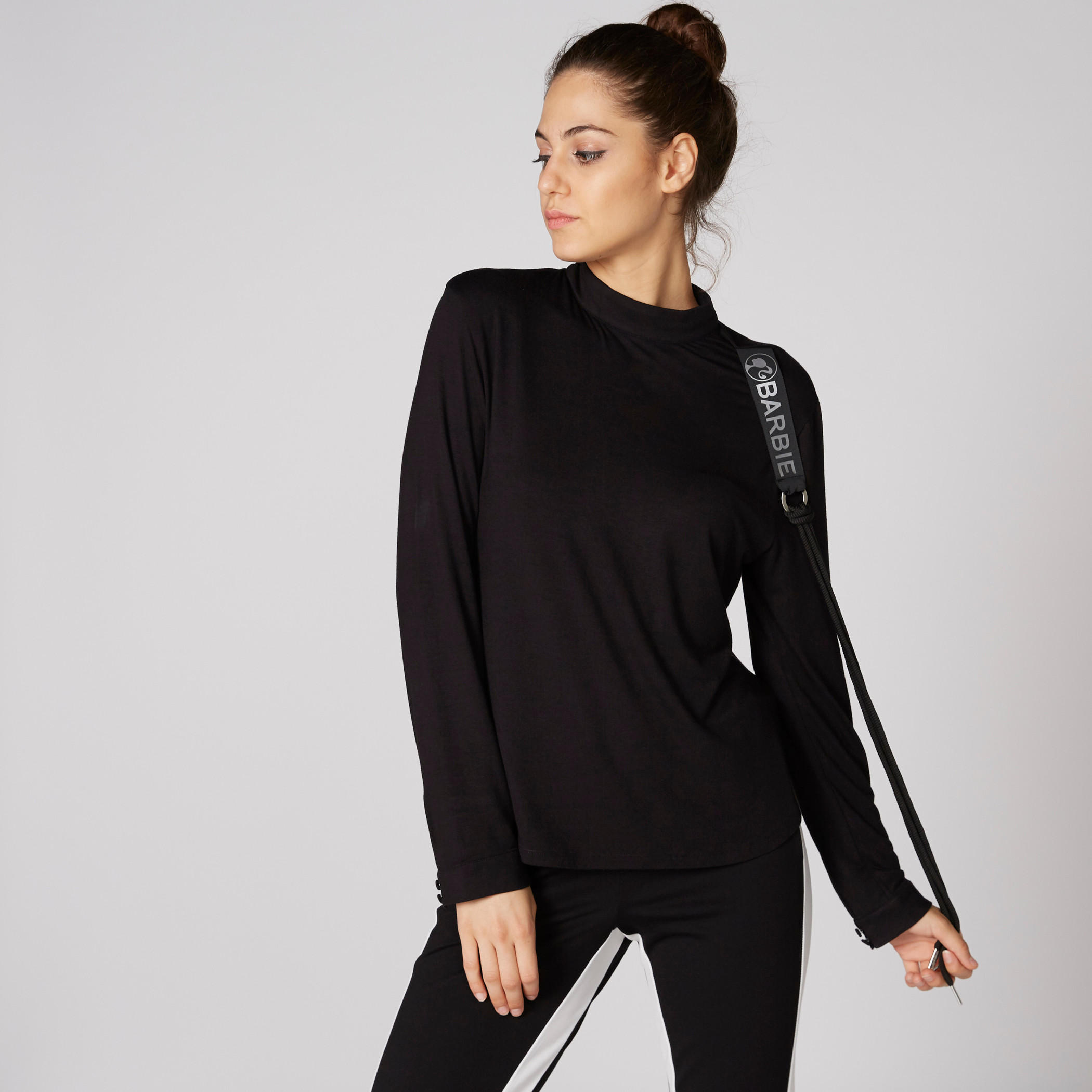 تيشيرت باربي بياقة عالية وأكمام طويلة-women-clothing-shirtsandblouses-shirts-image-3