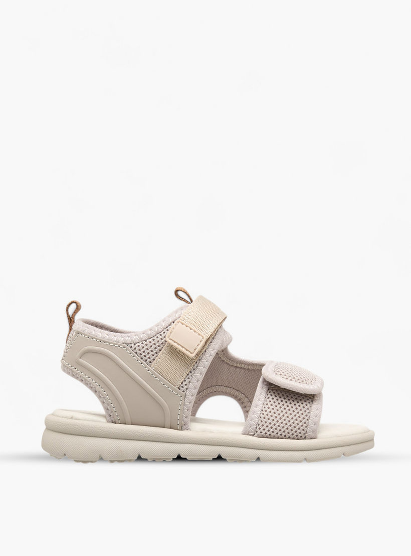 Juniors Textured Floaters with Hook and Loop Closure-boys-shoes-sandals-image-3